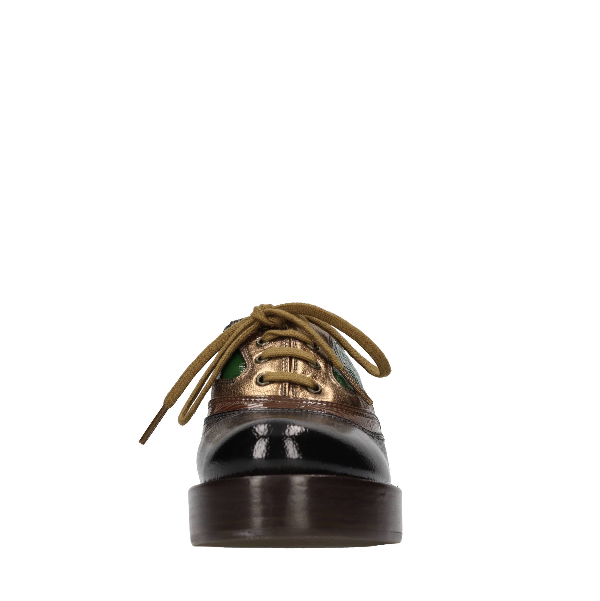 Chie Mihara Niedrige Schuhe Multicolor