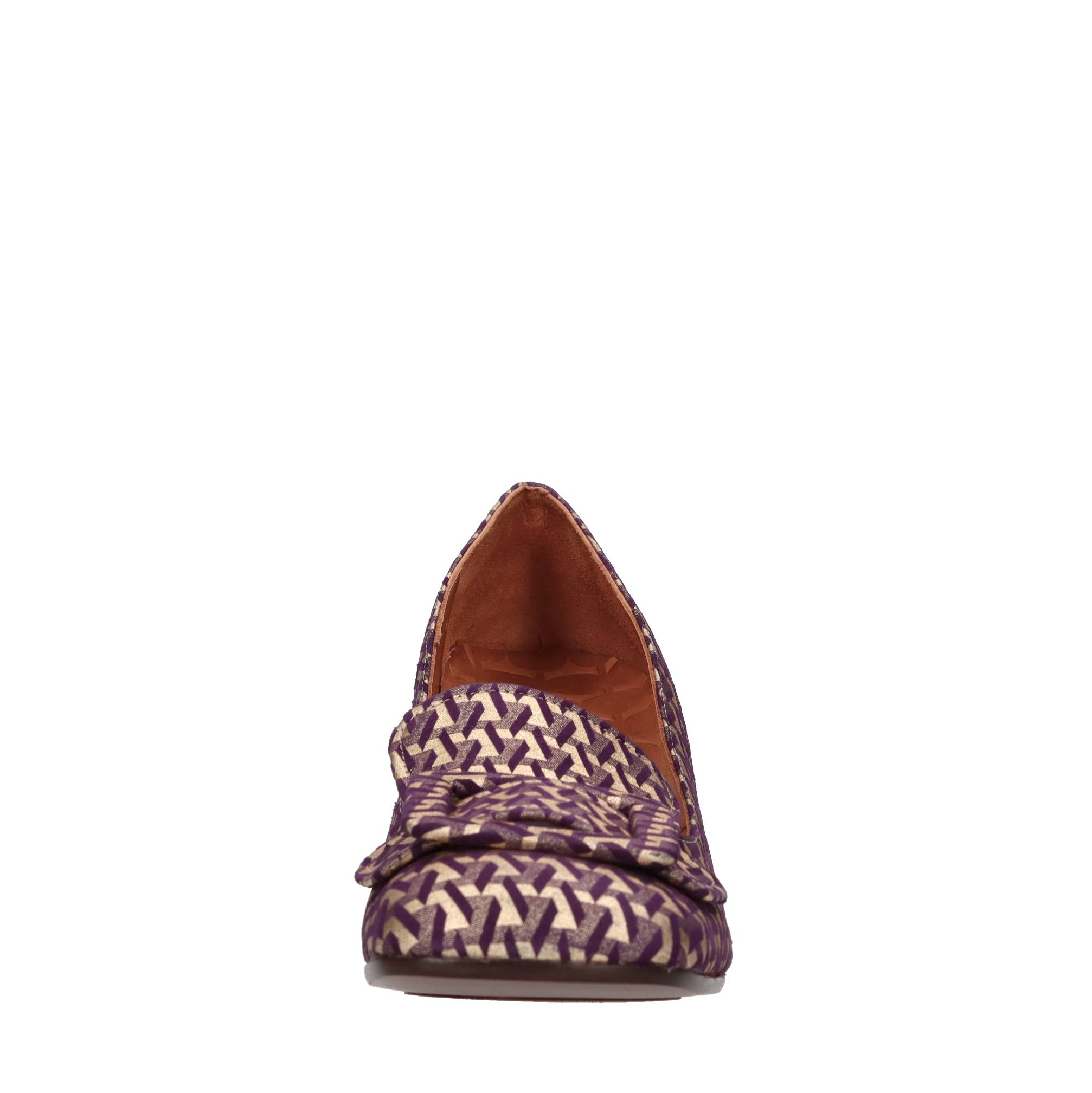 Chie Mihara Niedrige Schuhe Multicolor