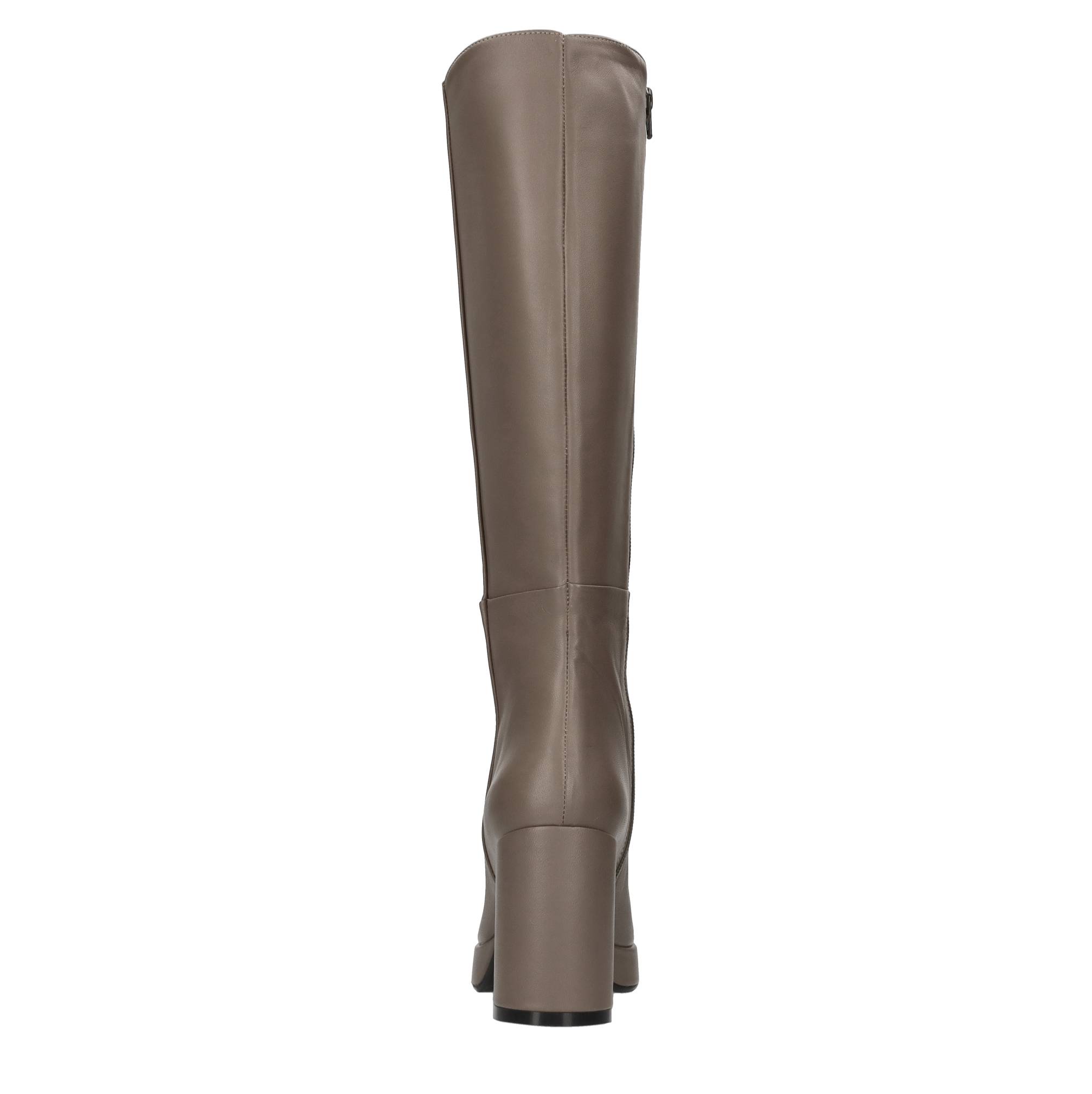 Silvia Rossini Bottes brunes