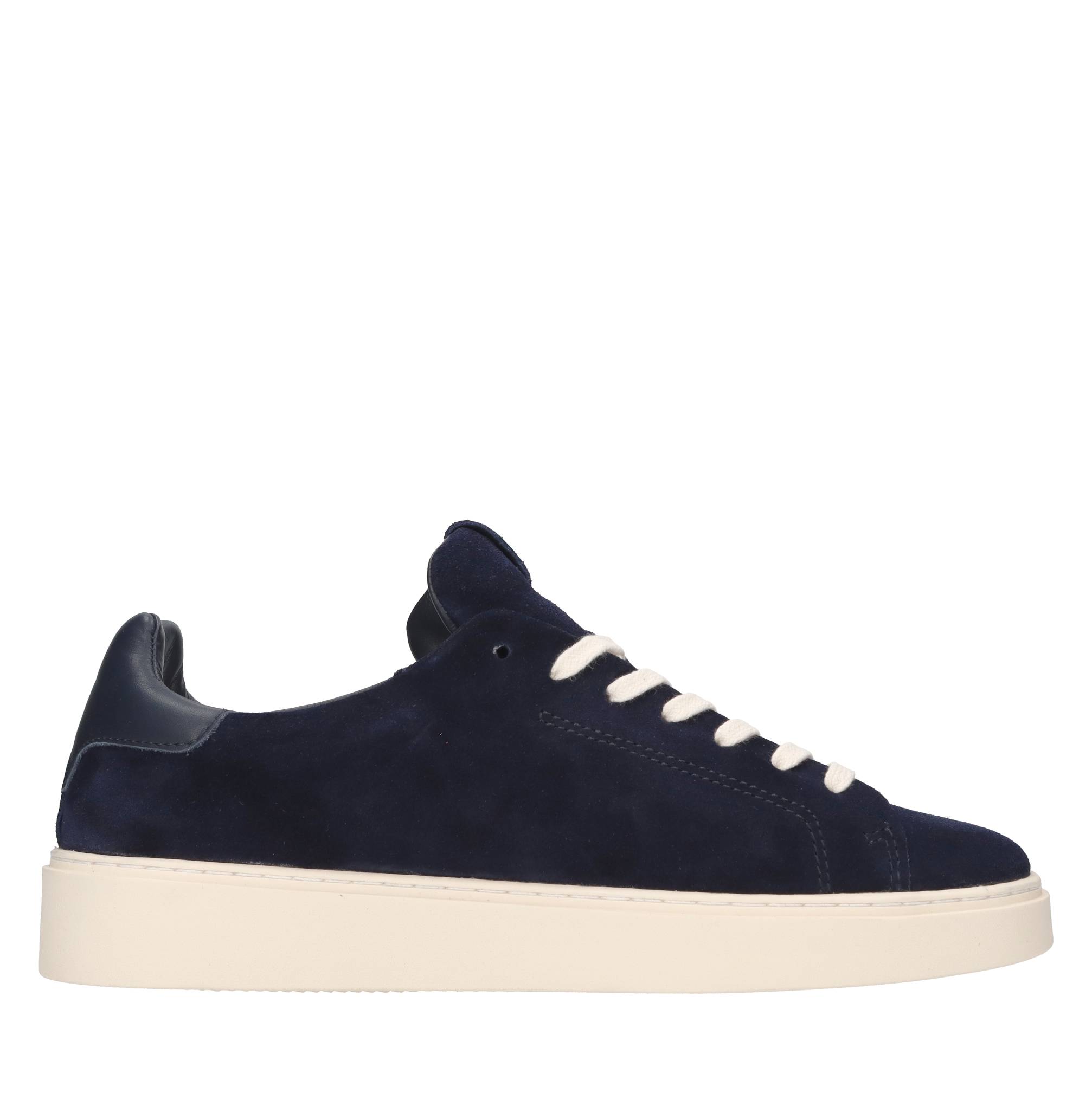 D.A.T.E. Sneakers