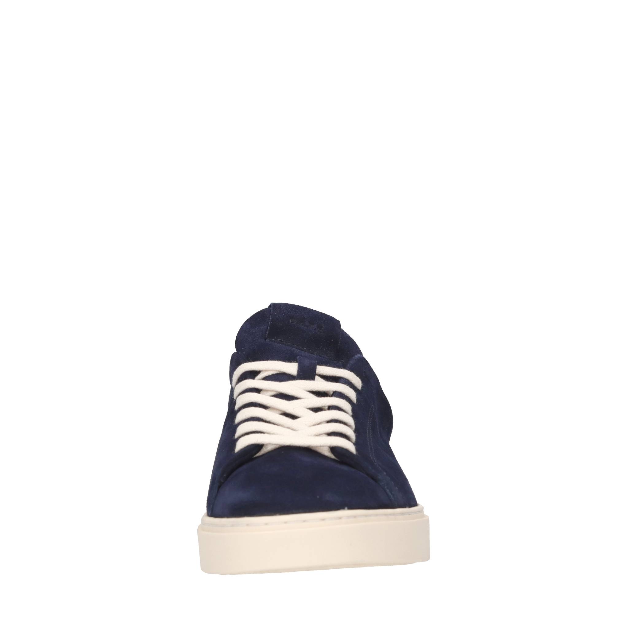 D.A.T.E. Sneakers