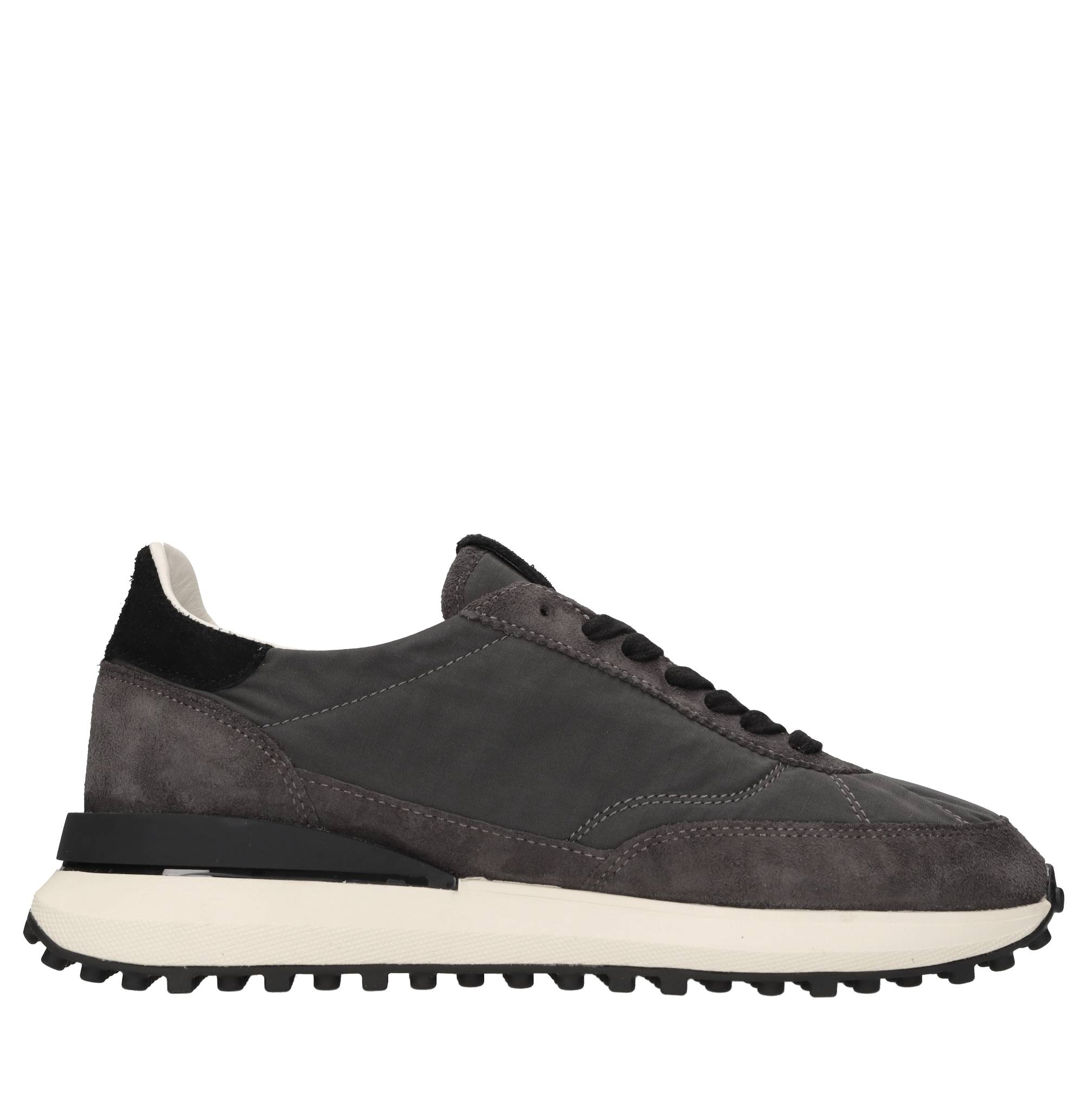 D.A.T.E. Sneakers