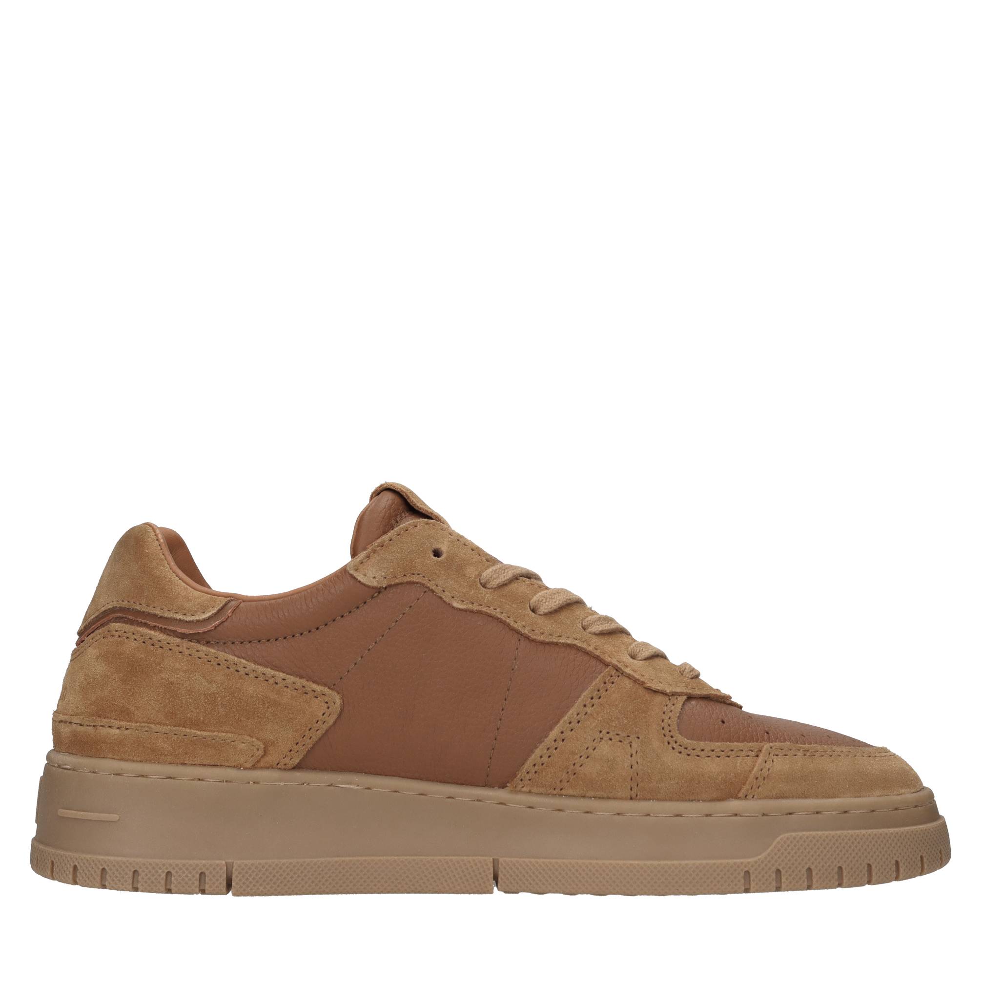 D.A.T.E. Sneakers