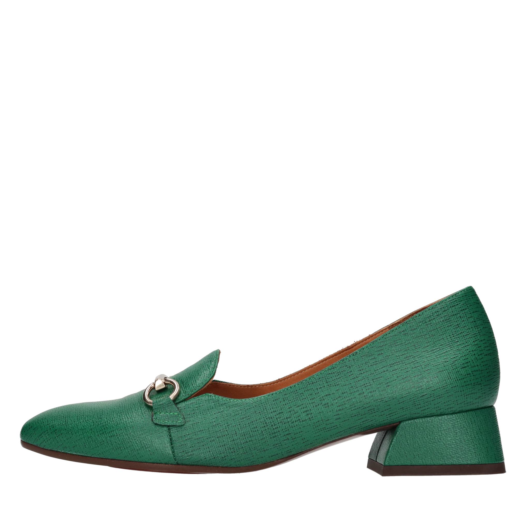 Chie Mihara Lage schoenen Groen