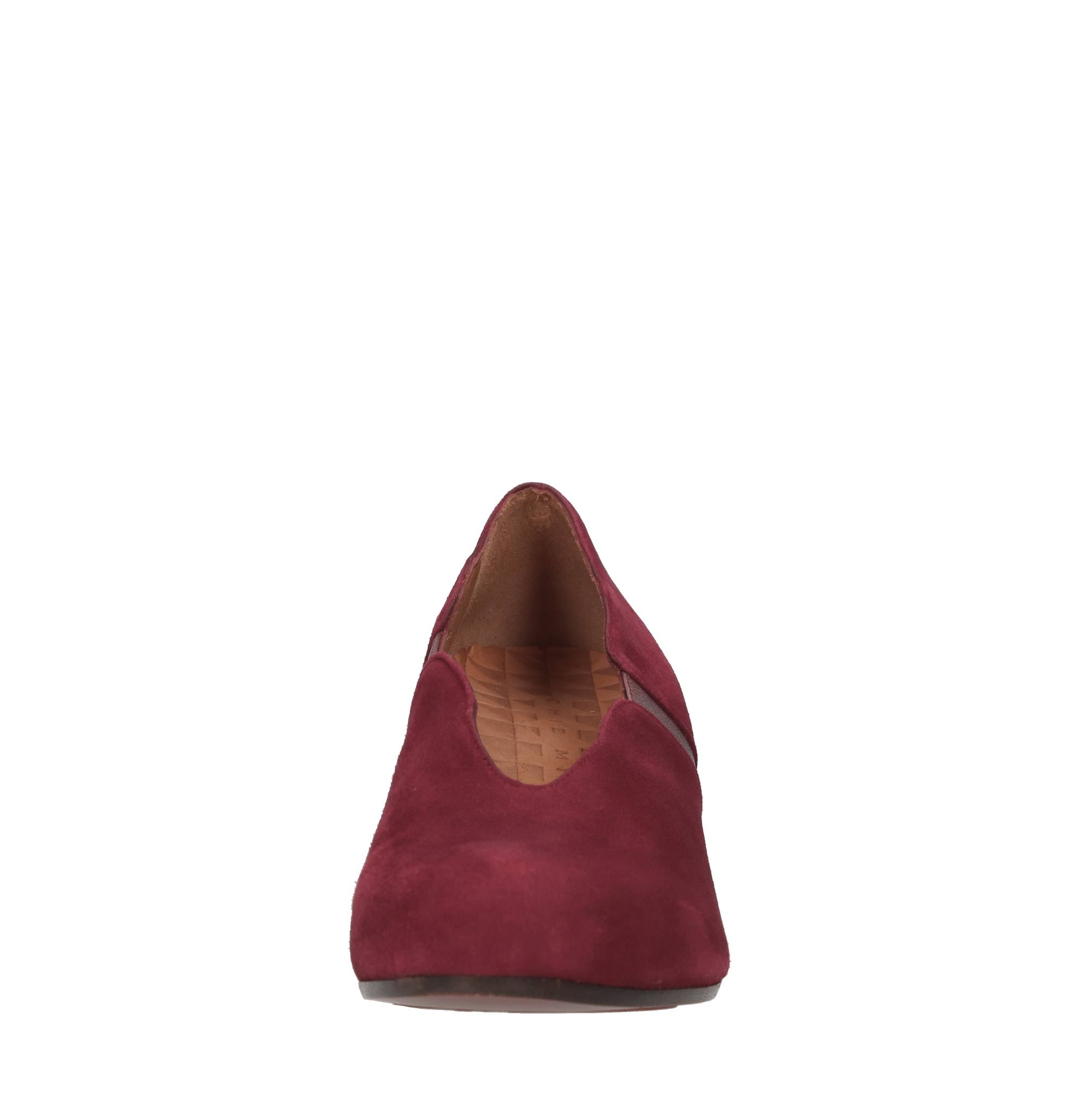Chie Mihara With Heel