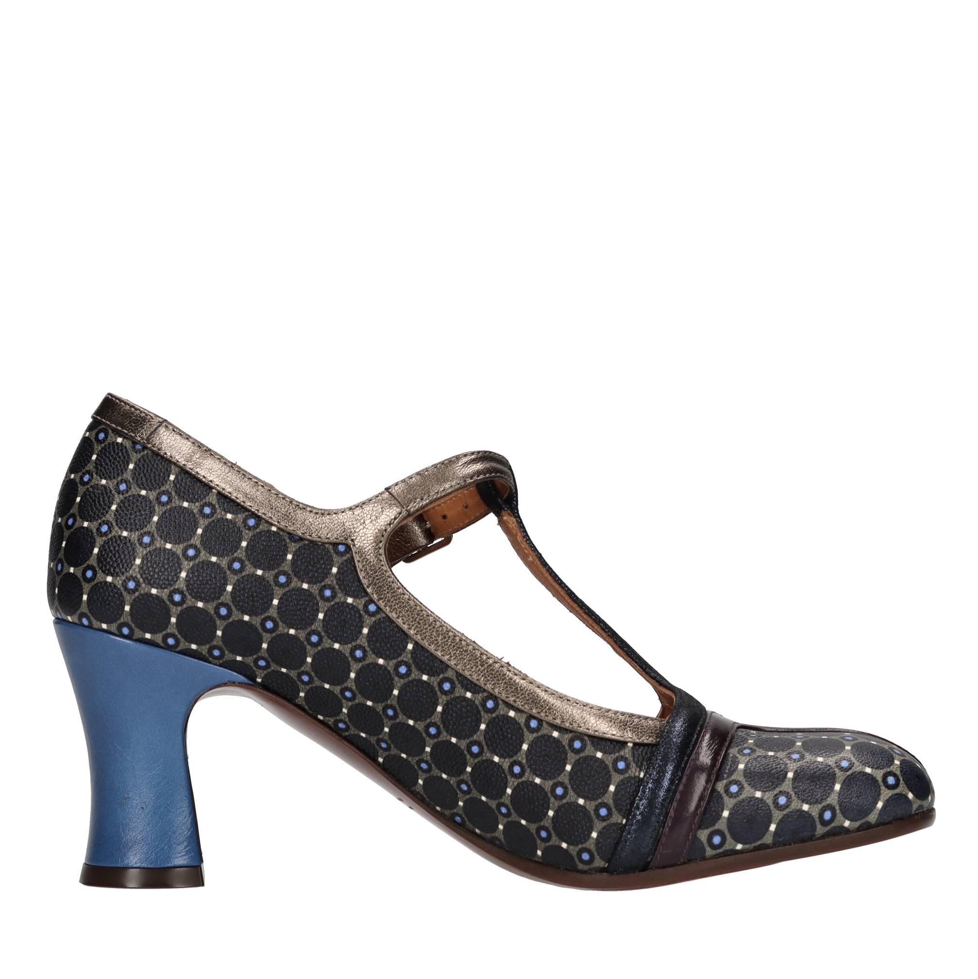 Chie Mihara With Heel