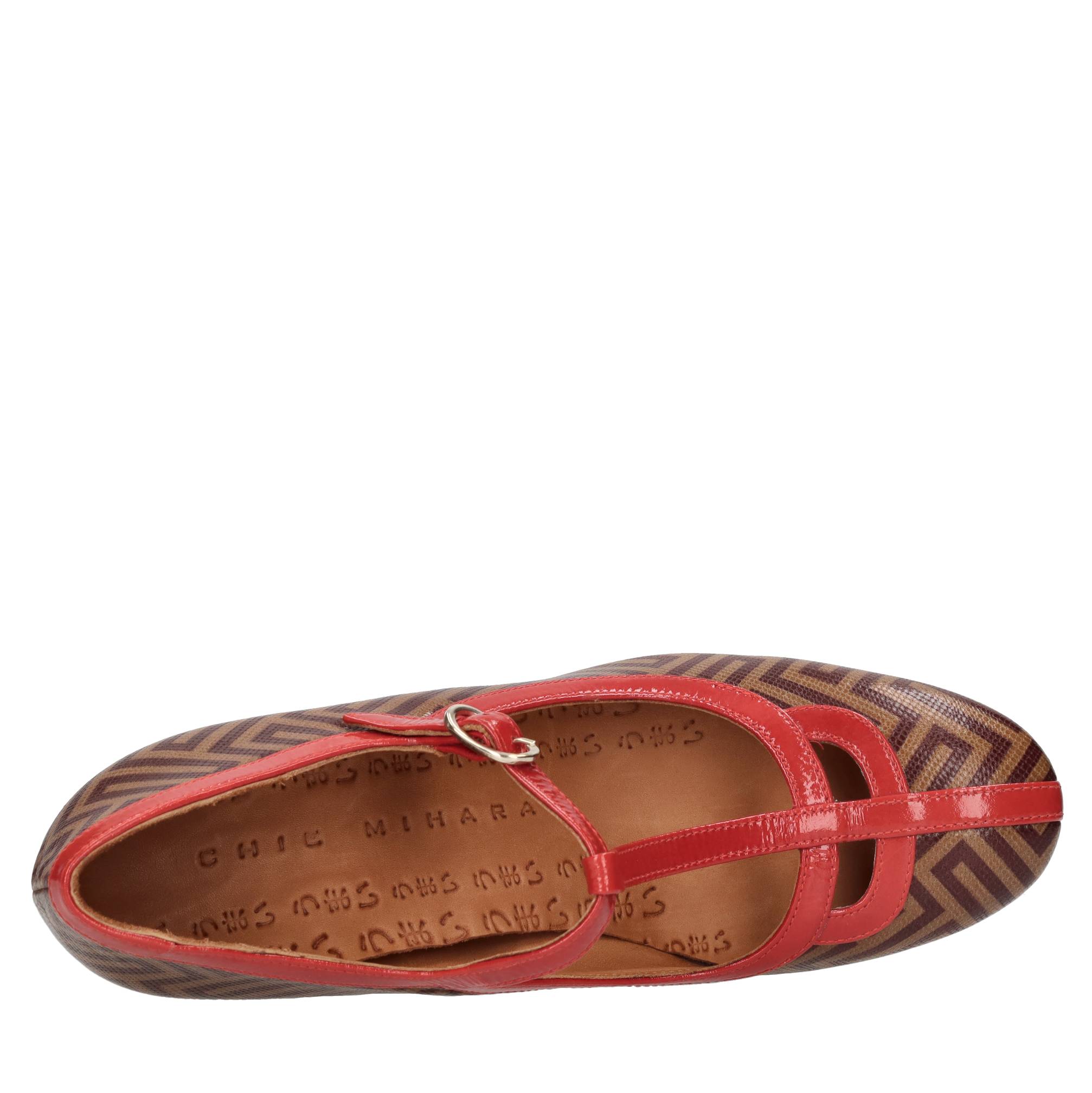 Chie Mihara Chaussures avec talon multicolore