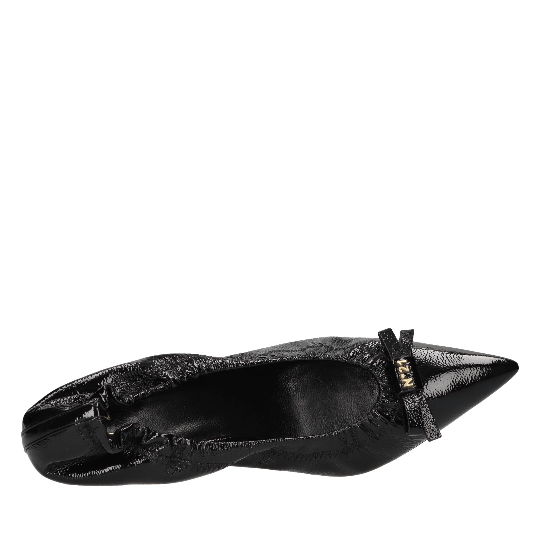 N°21 Schoenen met zwarte hak
