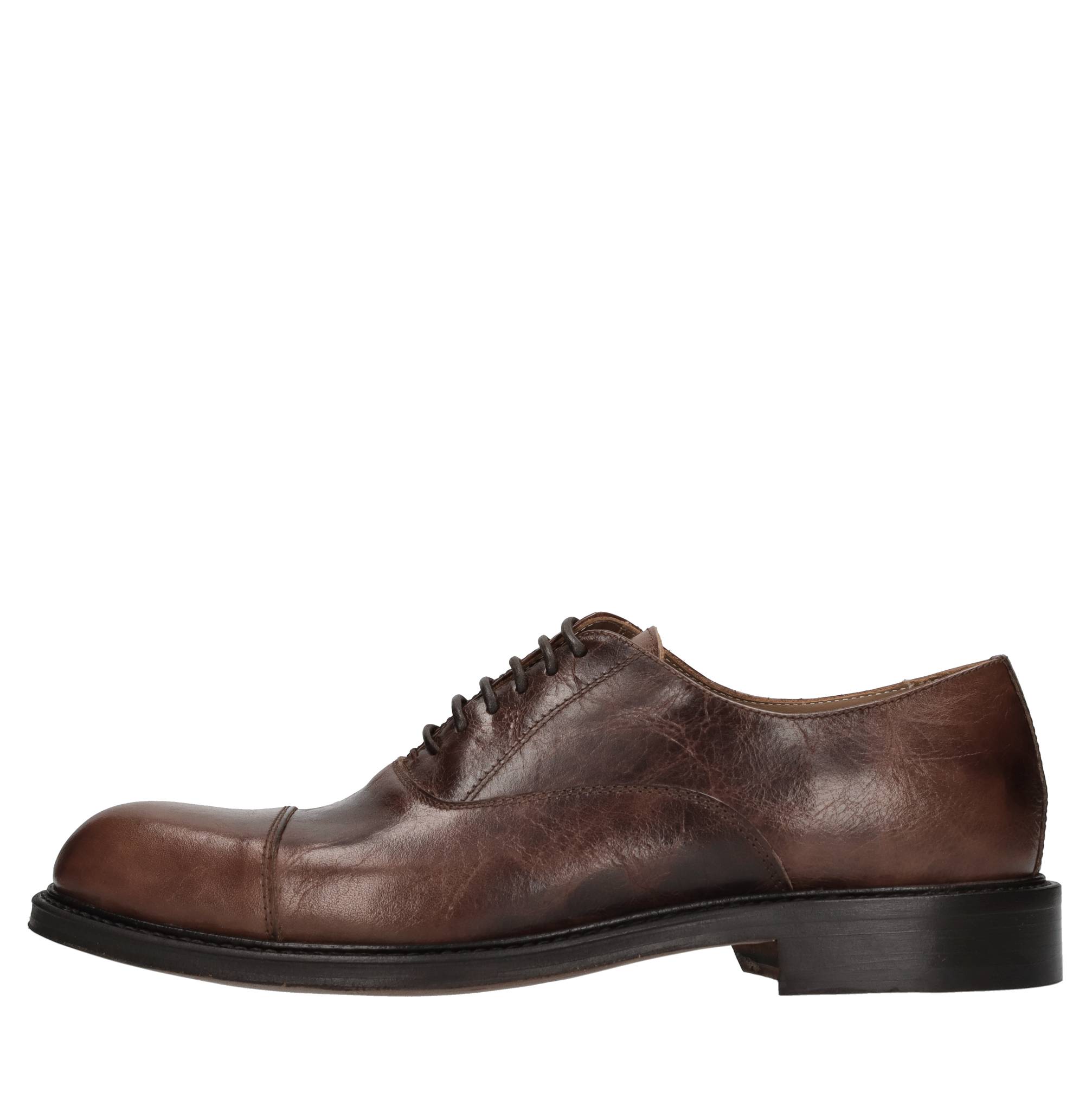 Cerbero Zapatos bajos Brown