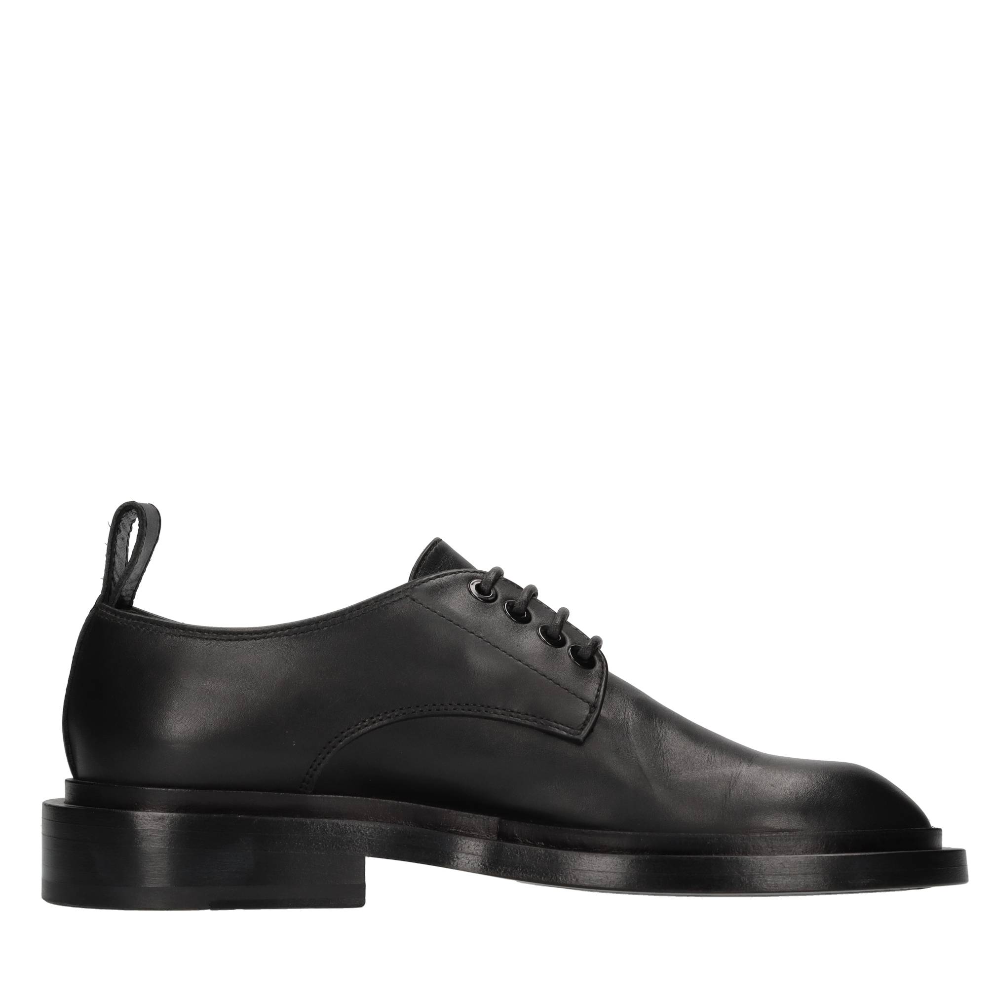 MATTIA CAPEZZANI Flat shoes