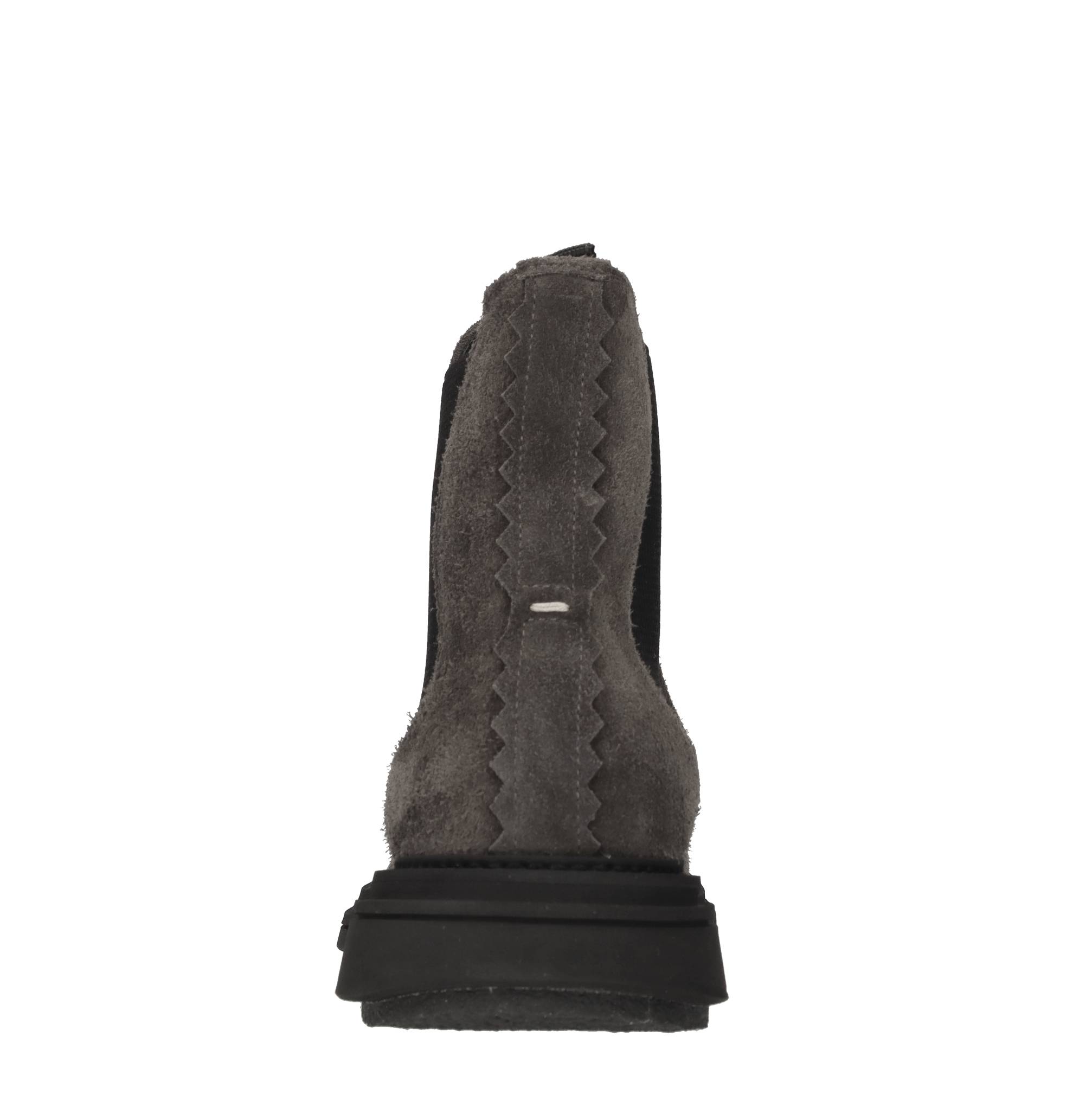 The-antipode Stiefel schwarz