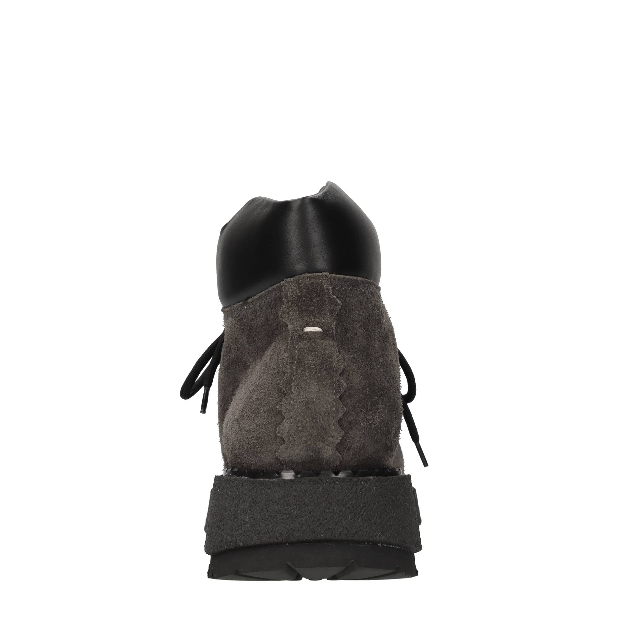 The-antipode Stiefel schwarz