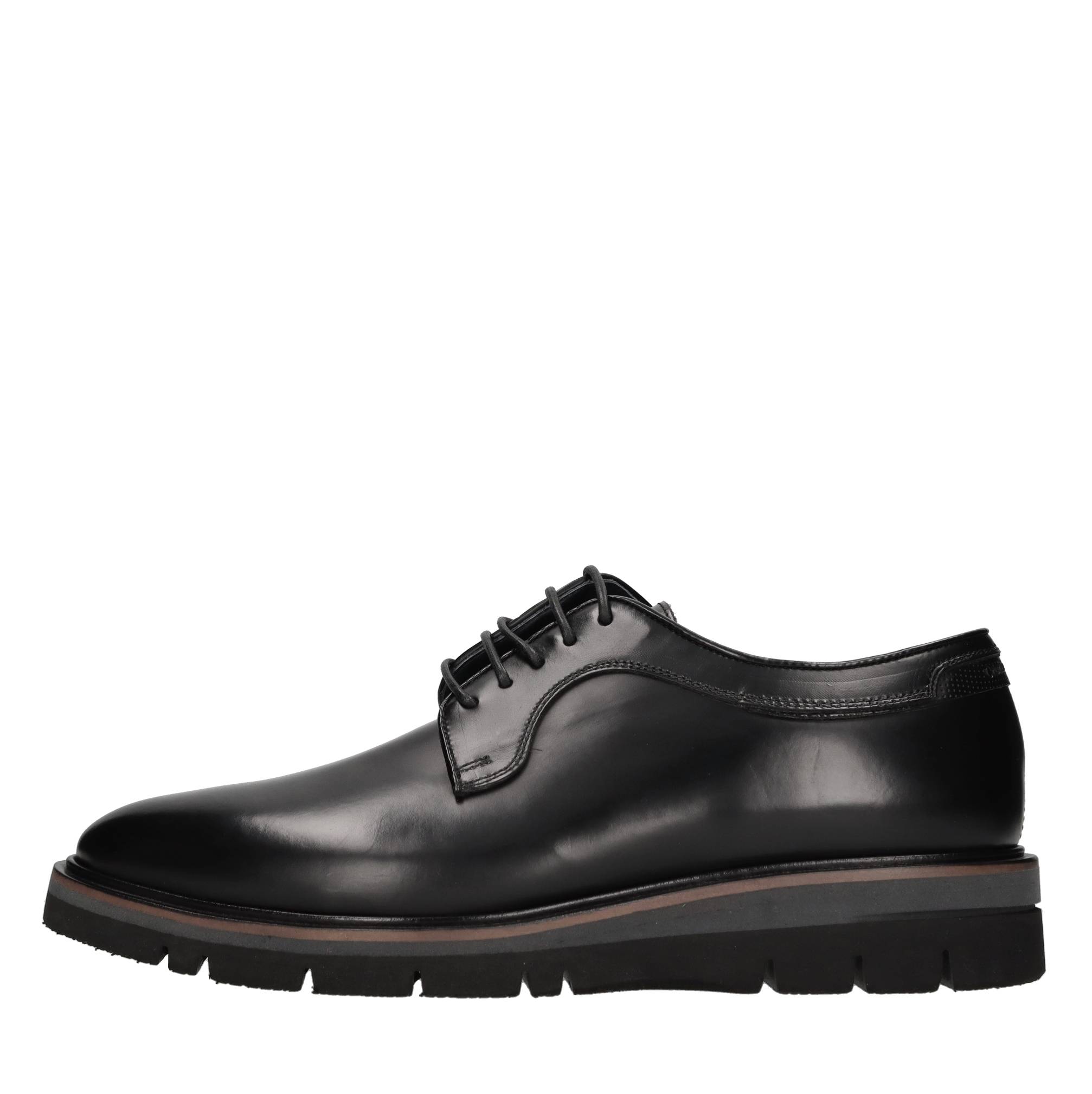 CRISTIANO GUALTIERI Scarpe basse Nero