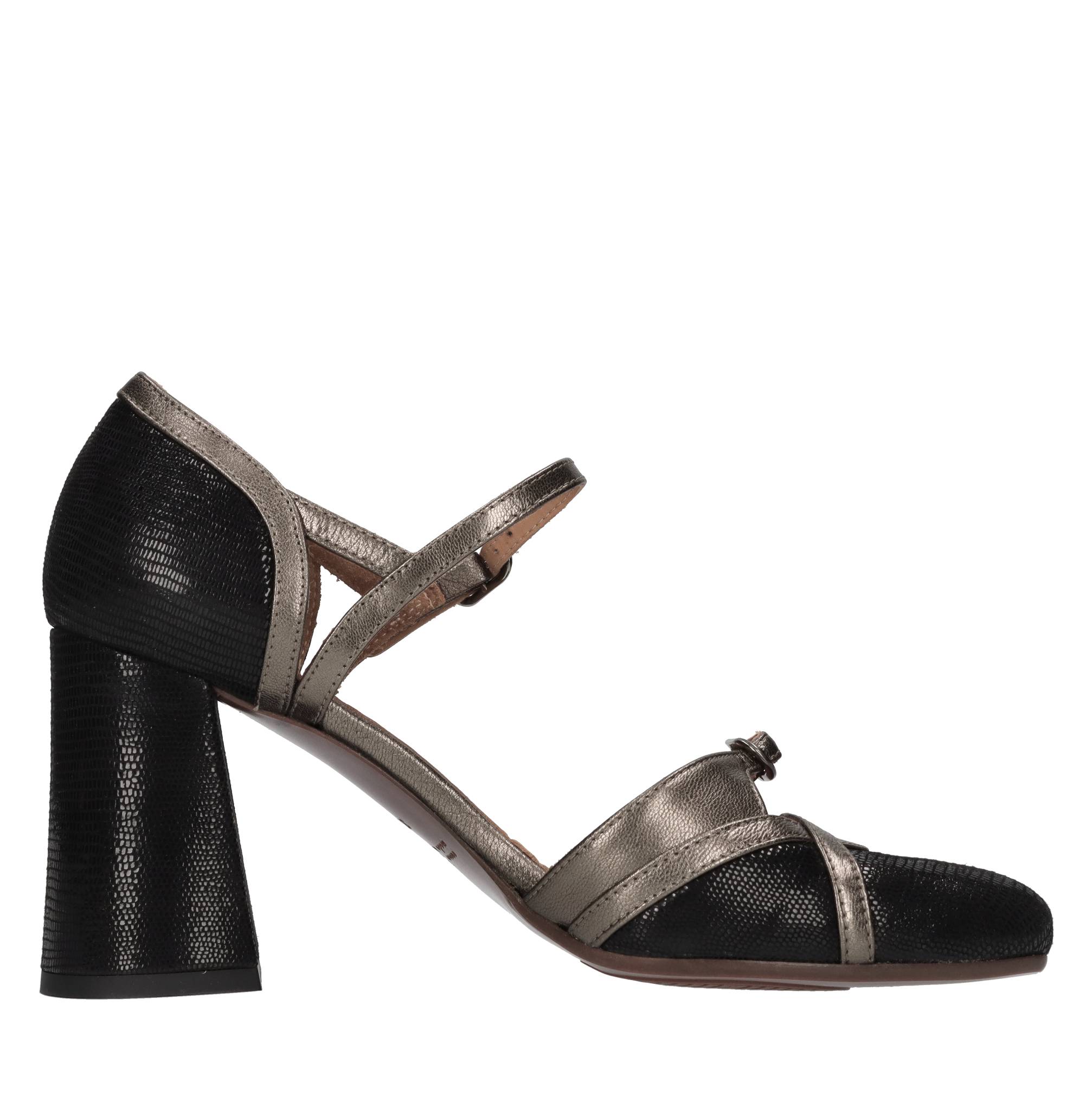 Chie Mihara With Heel