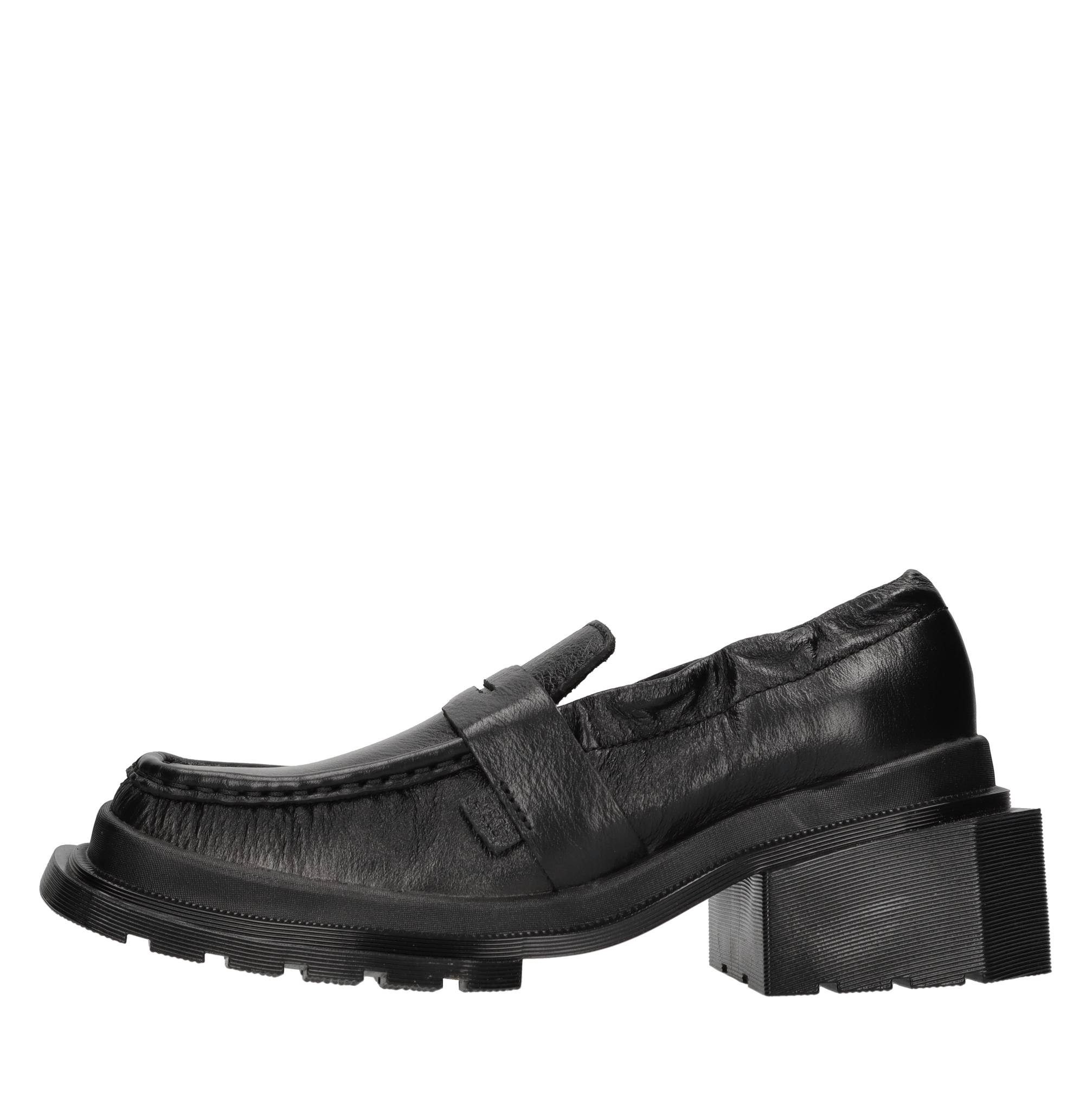 Dr. Martens Lage schoenen zwart