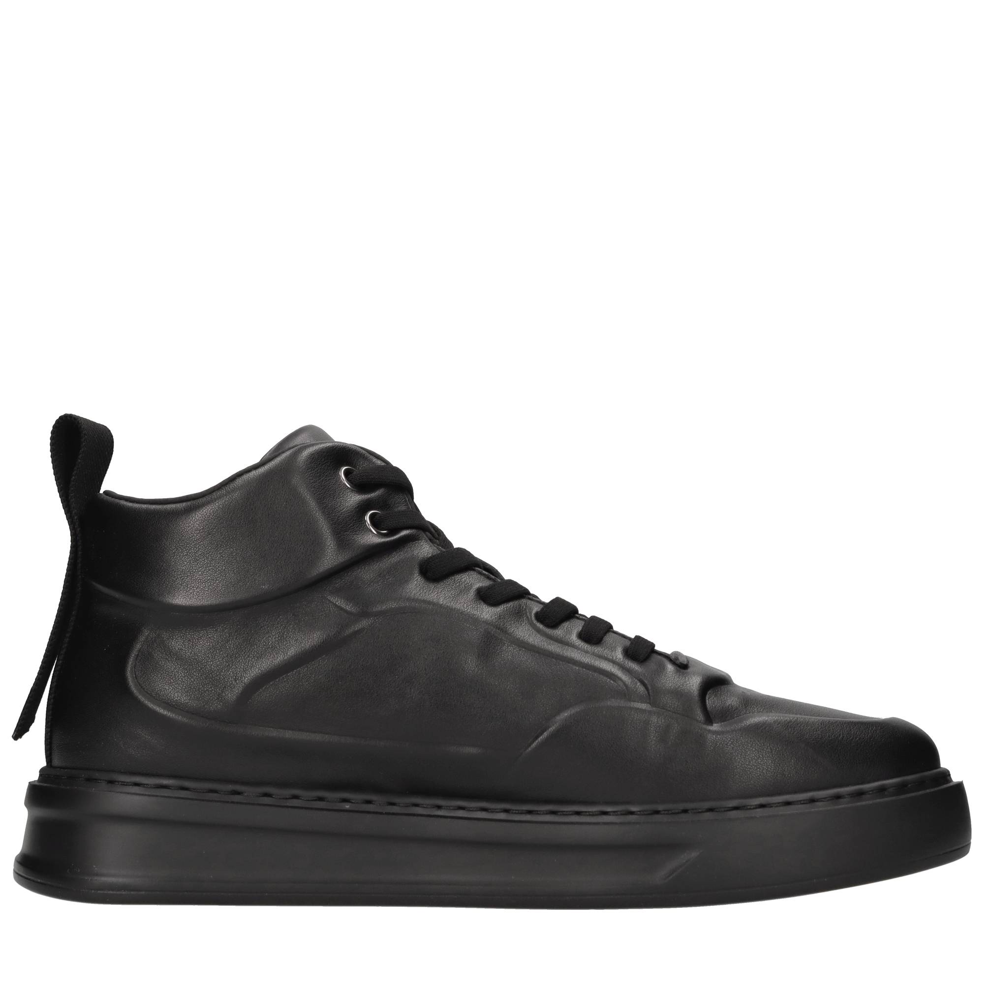Barracuda Sneakers