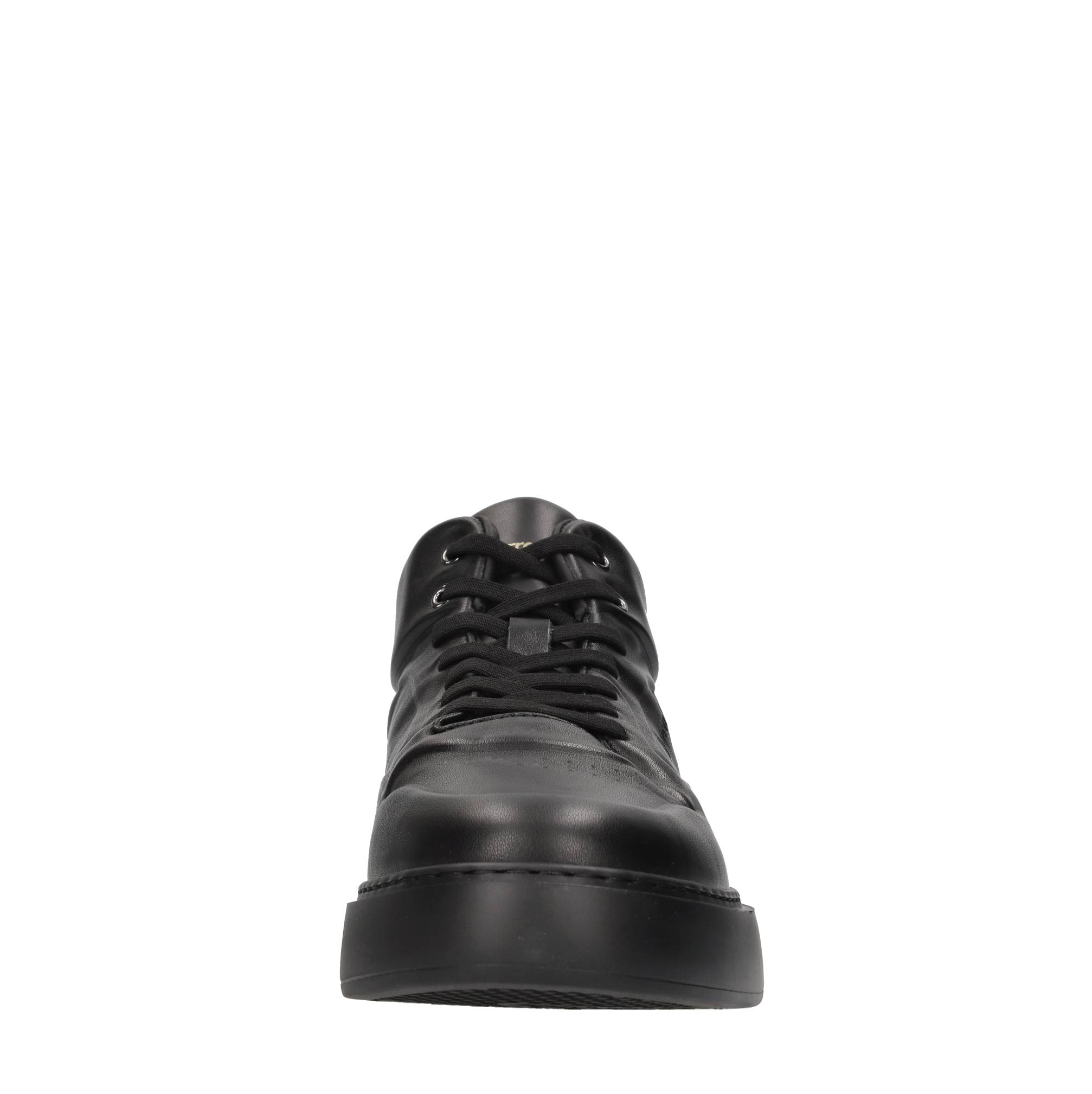 Barracuda Sneakers
