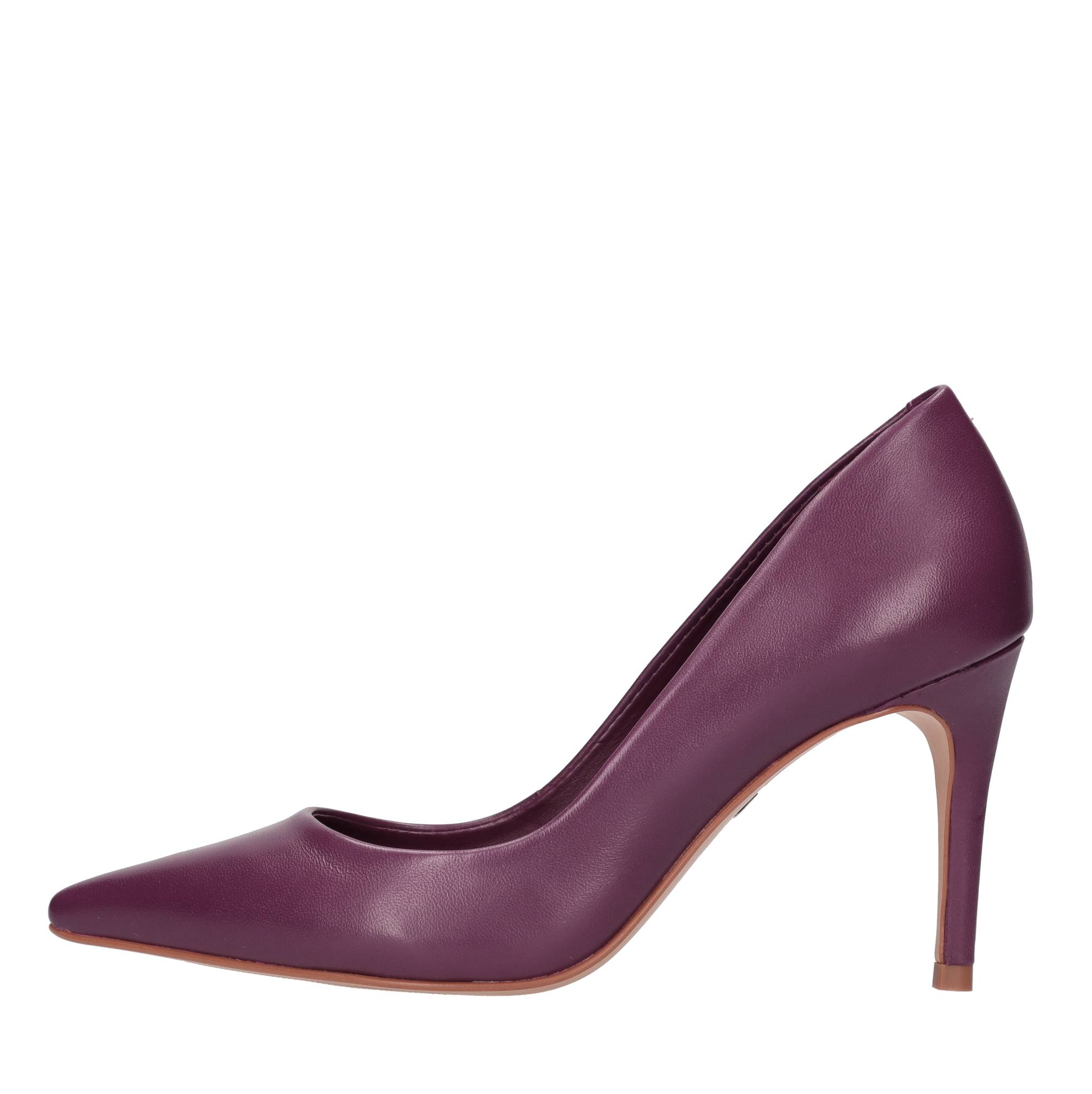 Carrano Schoenen met hiel