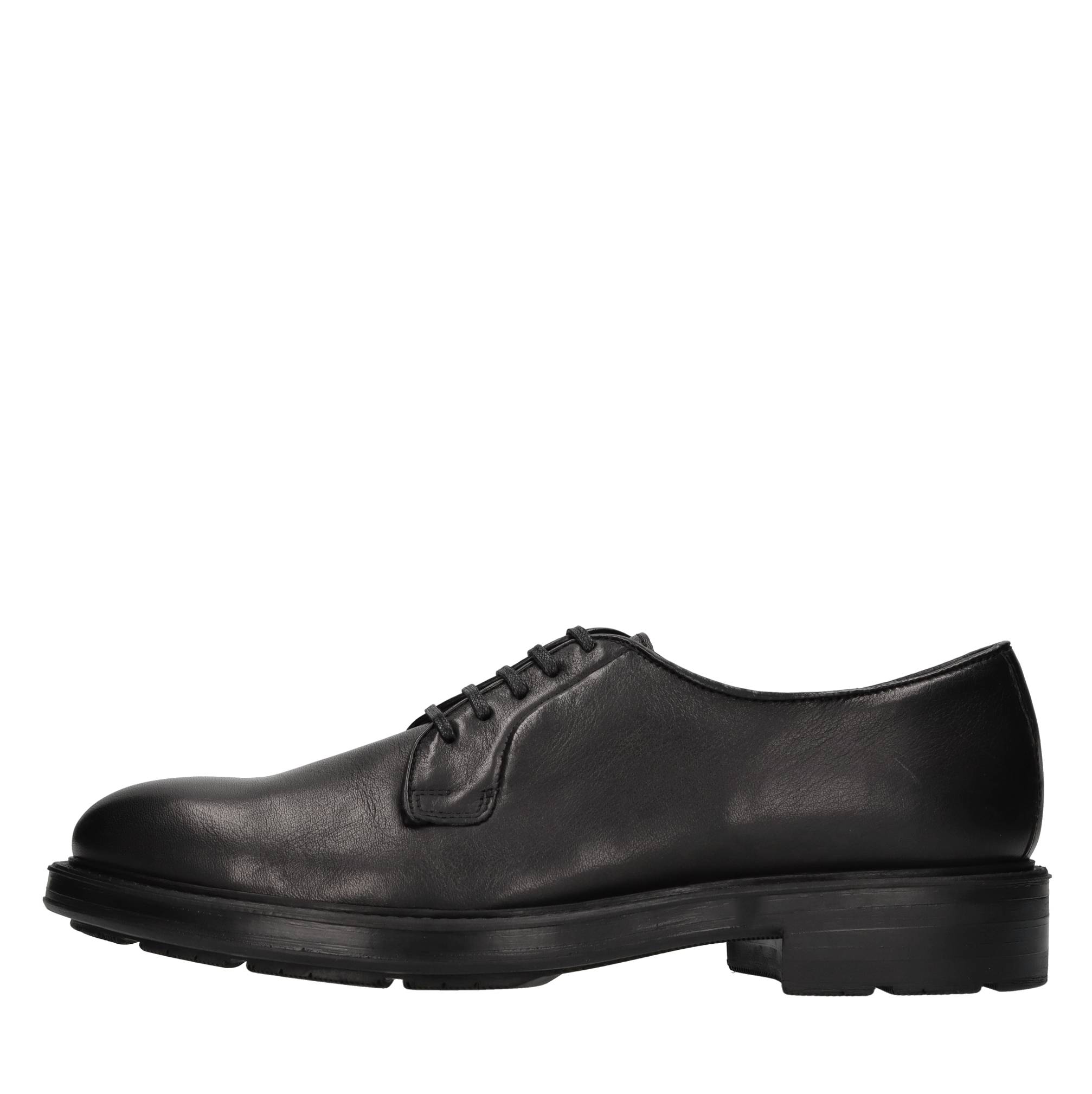 MARCO FERRETTI Flat shoes