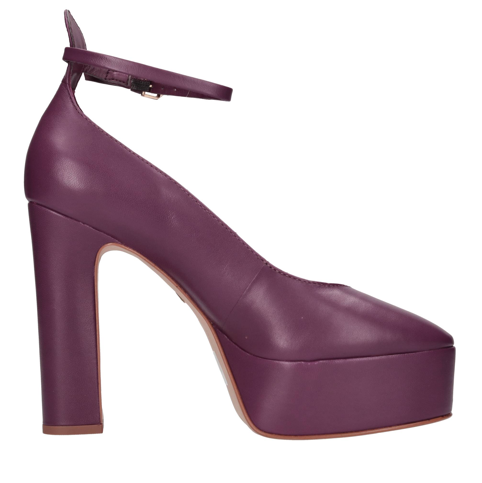 CARRANO With Heel