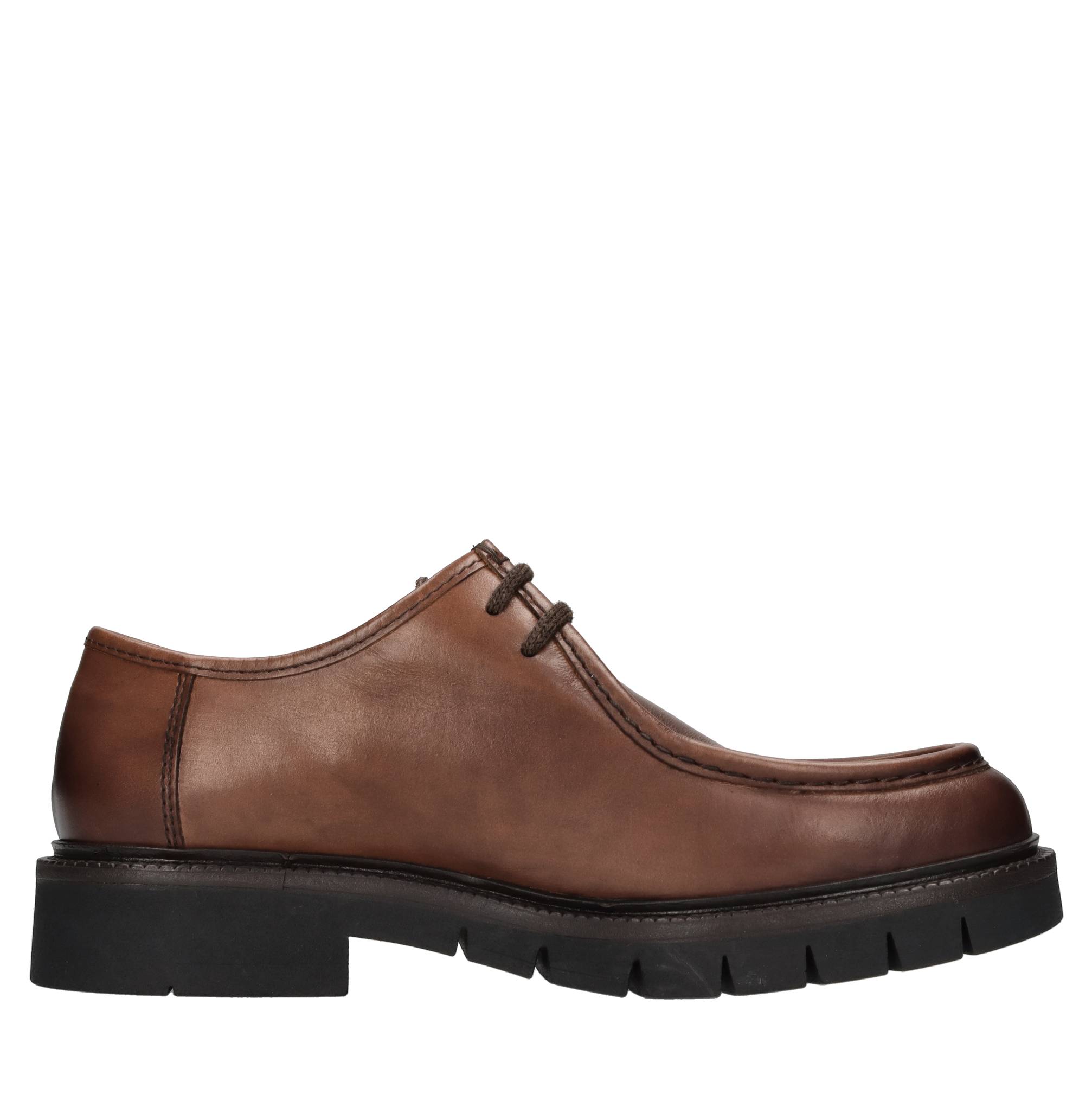 Marco Ferretti Niedrige Schuhe Braun