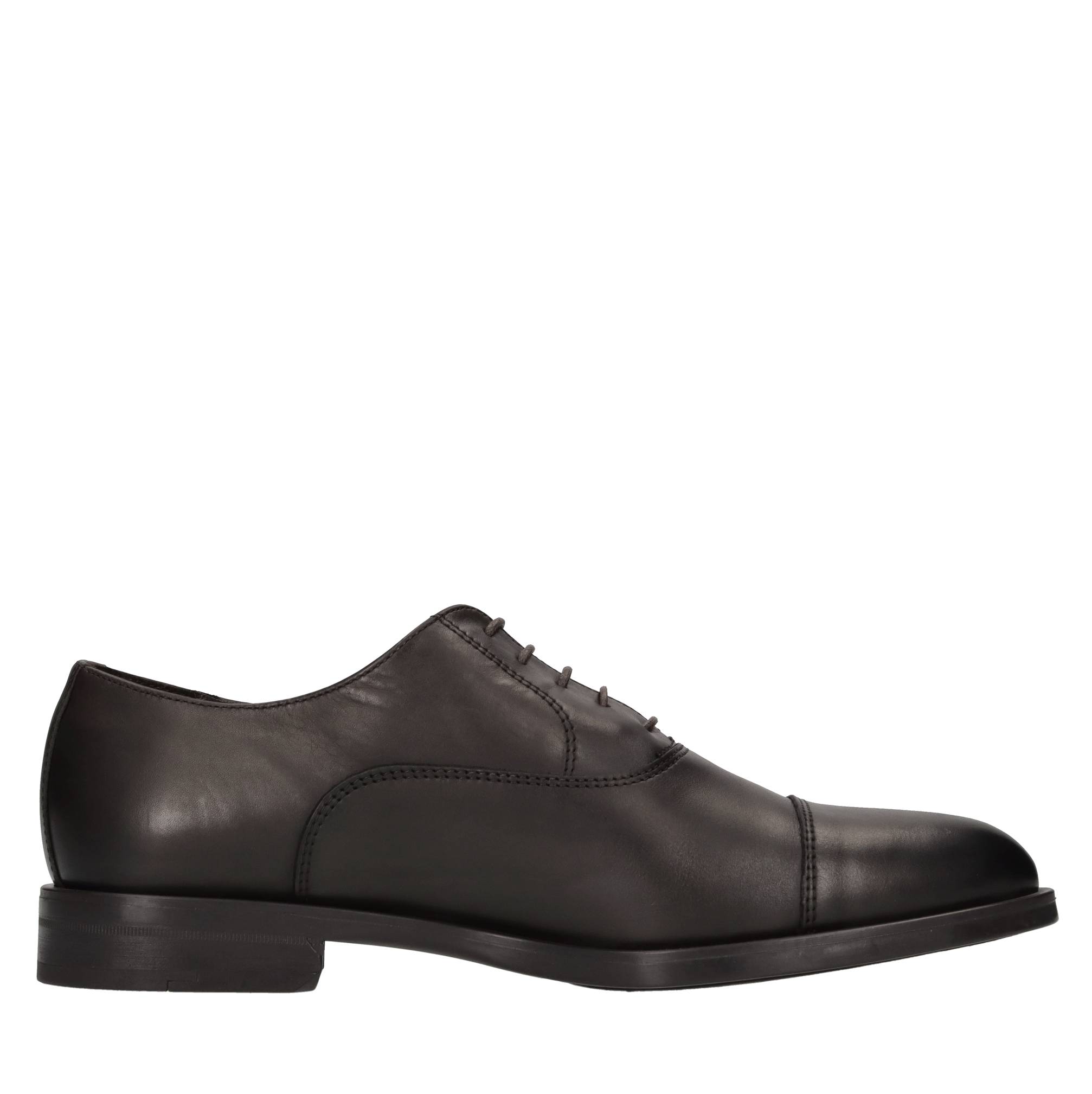 MARCO FERRETTI Flat shoes