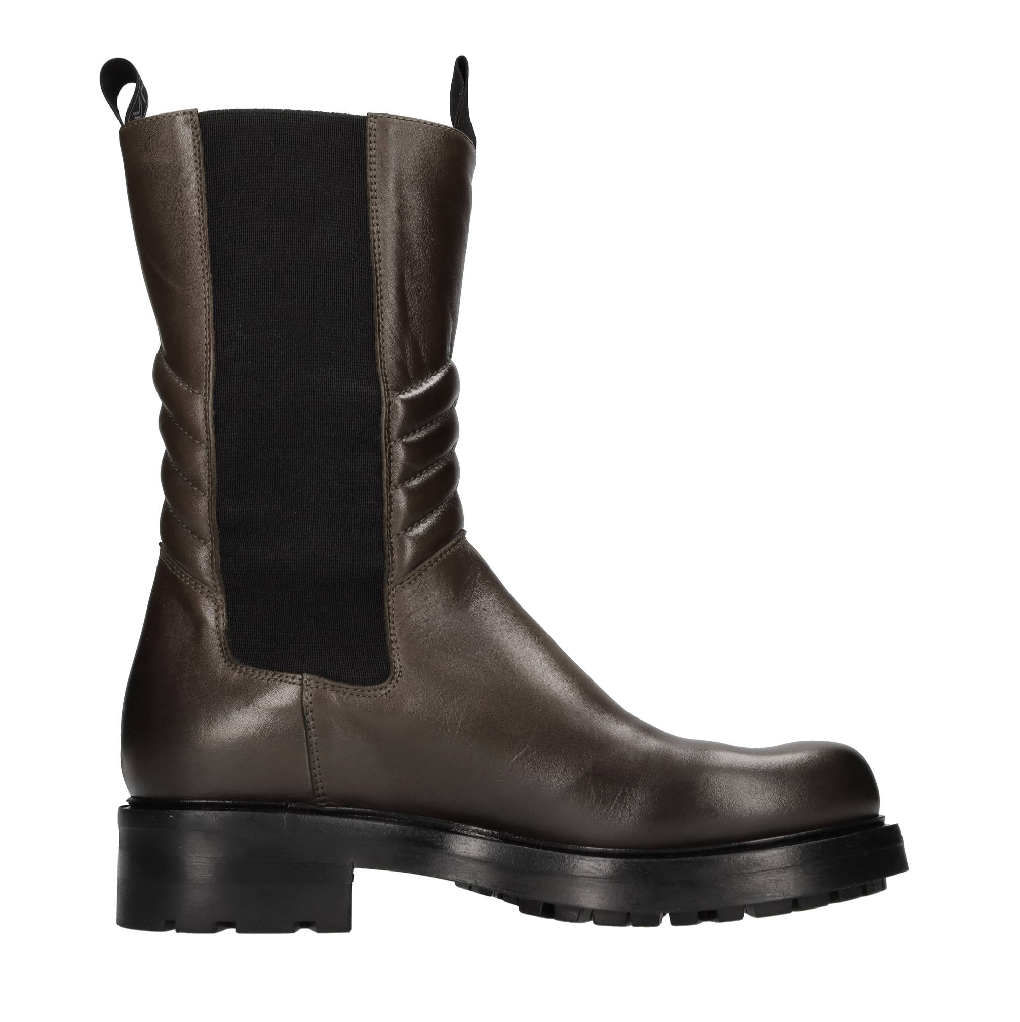 Elena Iachi Botas verdes