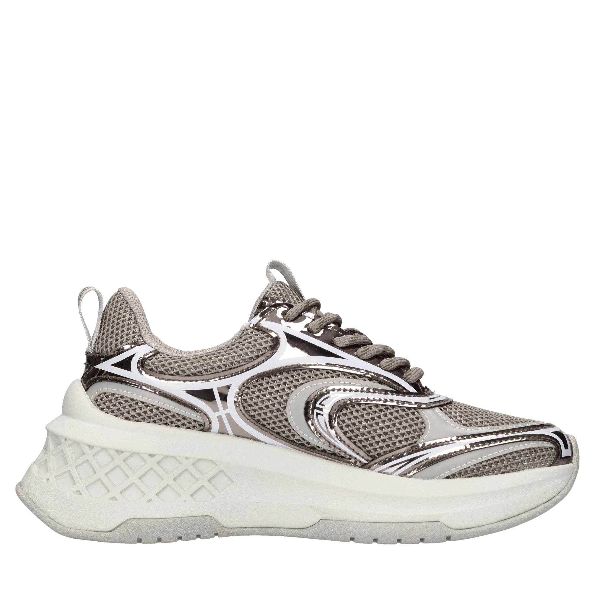 Emanuelle Vee Sneakers