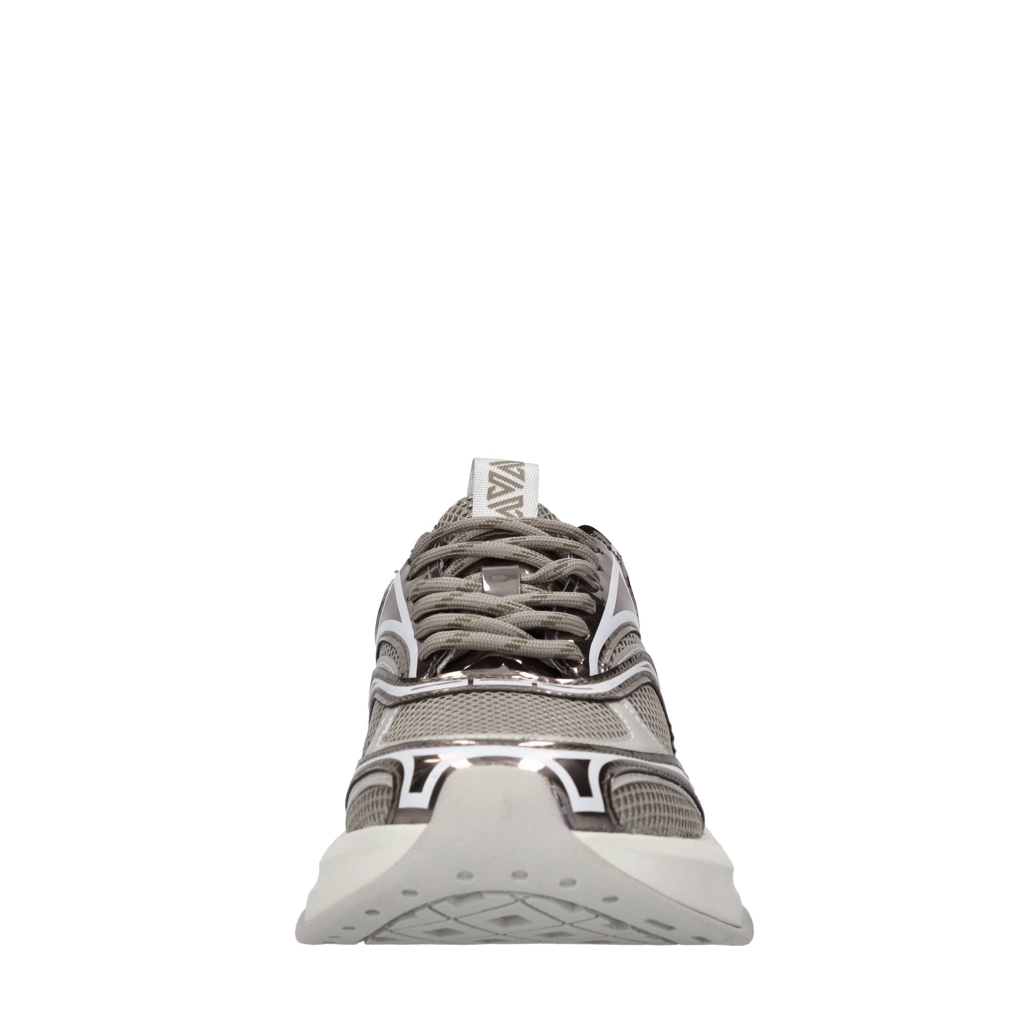 Emanuelle Vee Sneakers