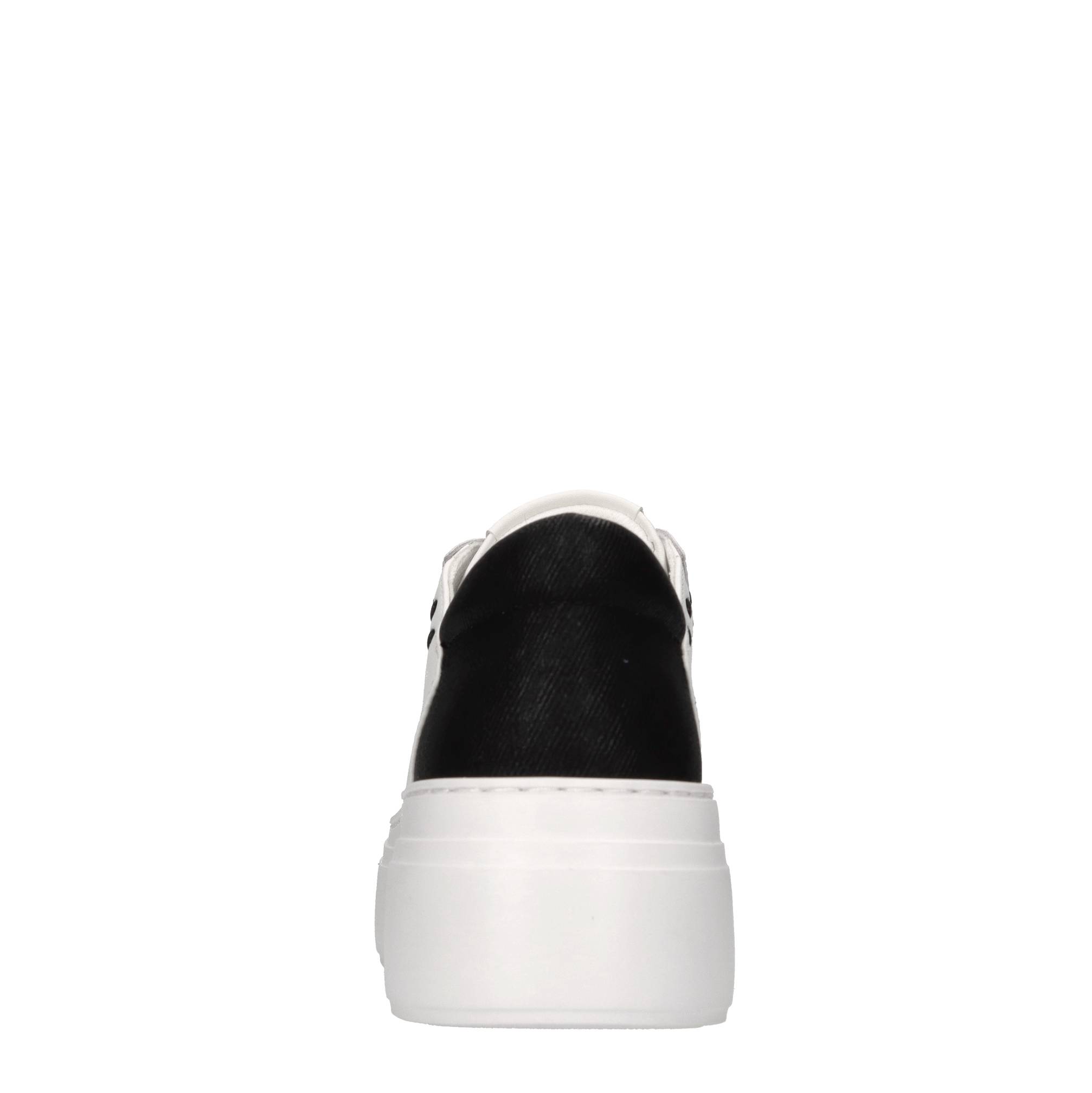 Emanuelle Vee Sneakers