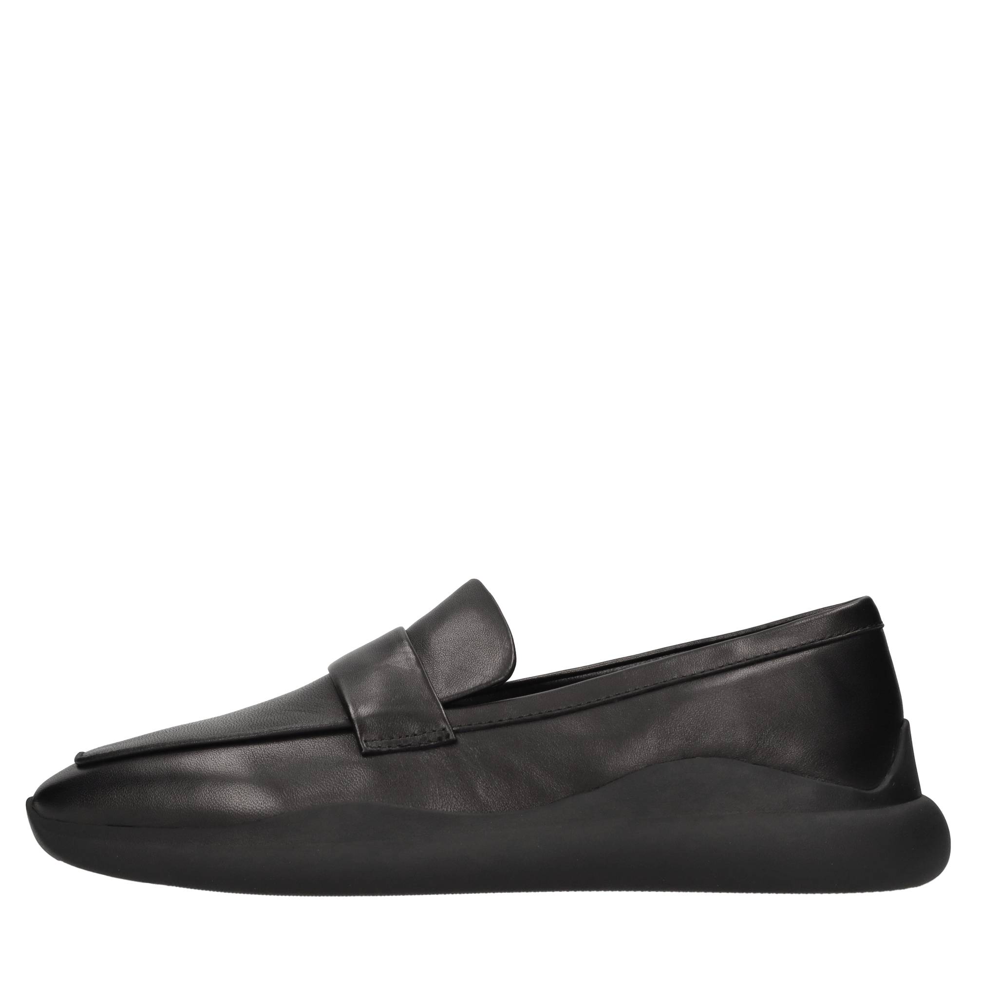 Emanuelle Vee Lage schoenen zwart
