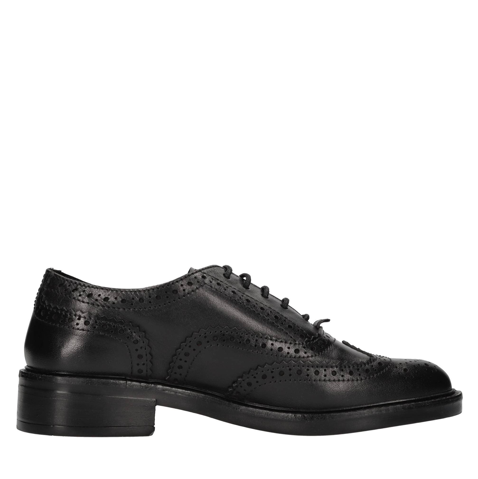 Emanuelle Vee Flat shoes