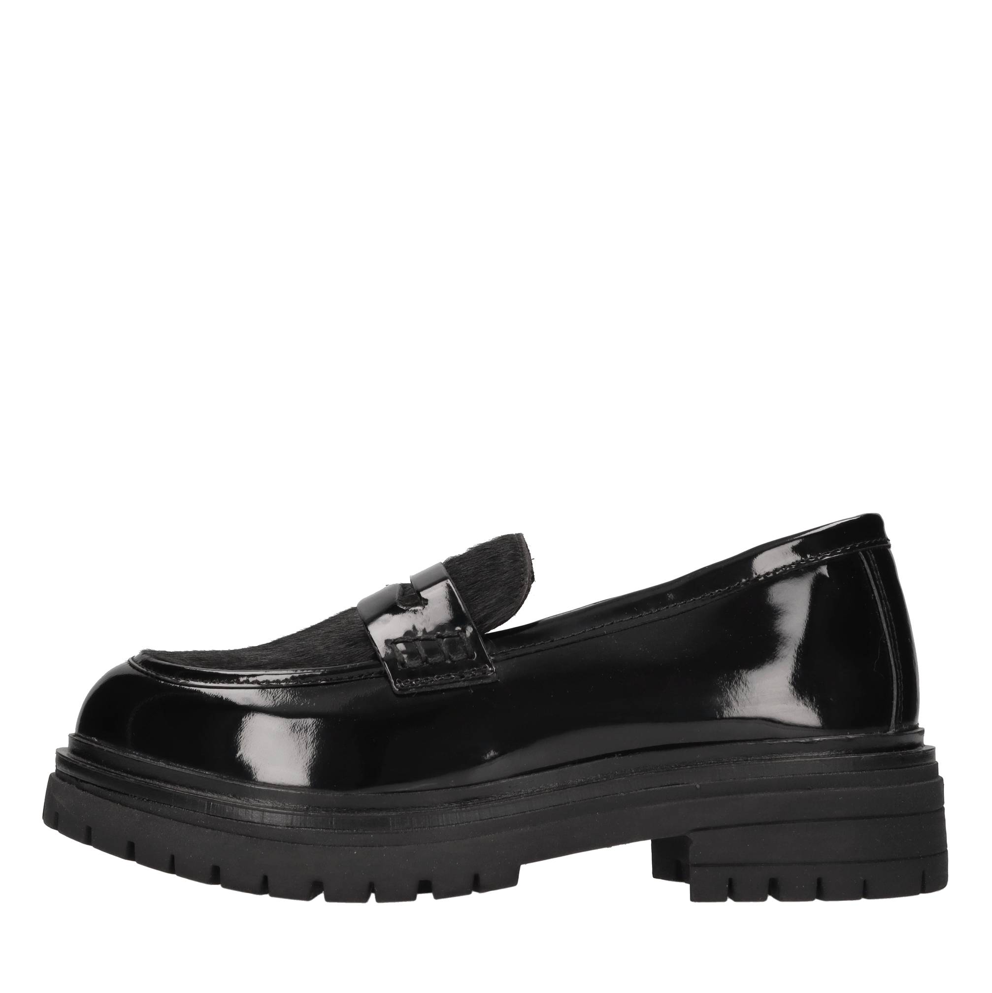 Emanuelle Vee Scarpe basse Nero