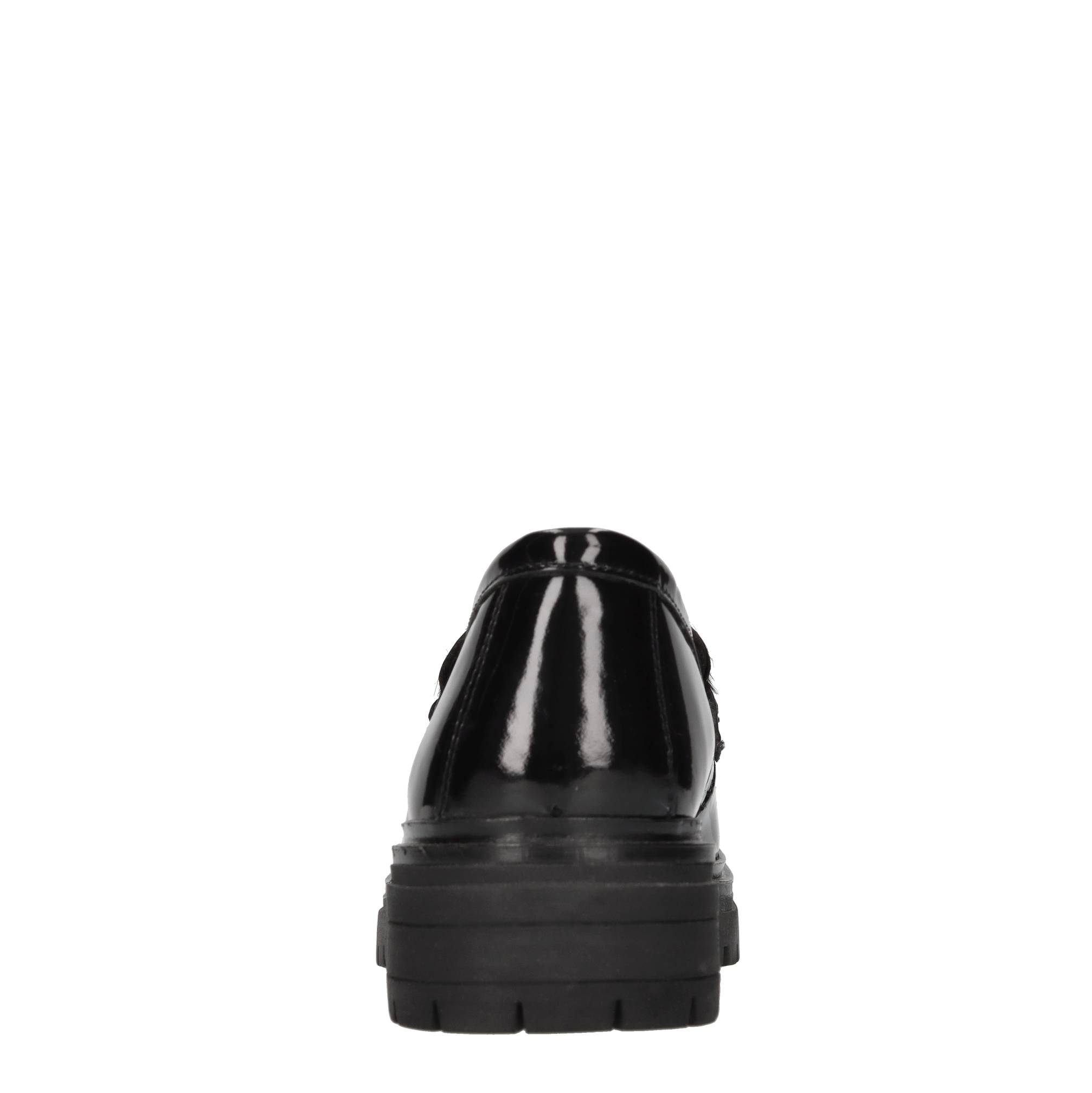 Emanuelle Vee Scarpe basse Nero