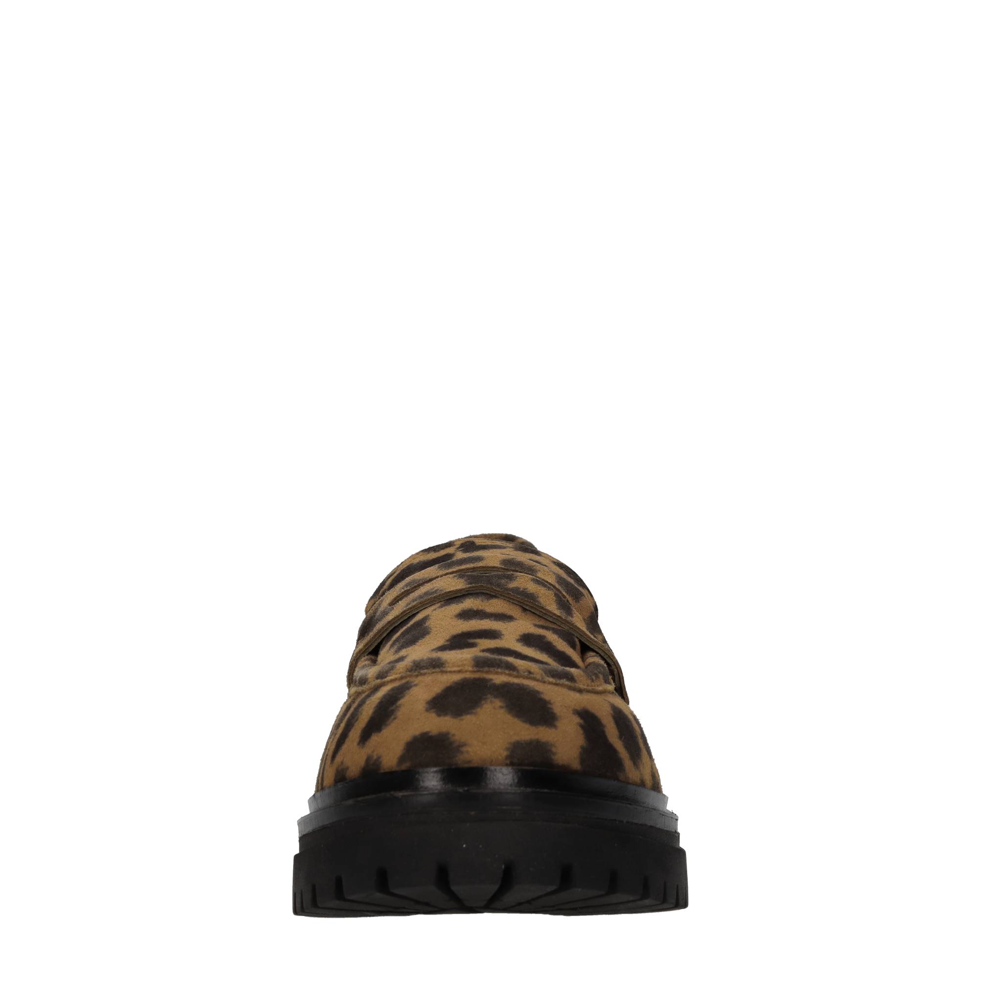 Emanuelle Vee Flat shoes