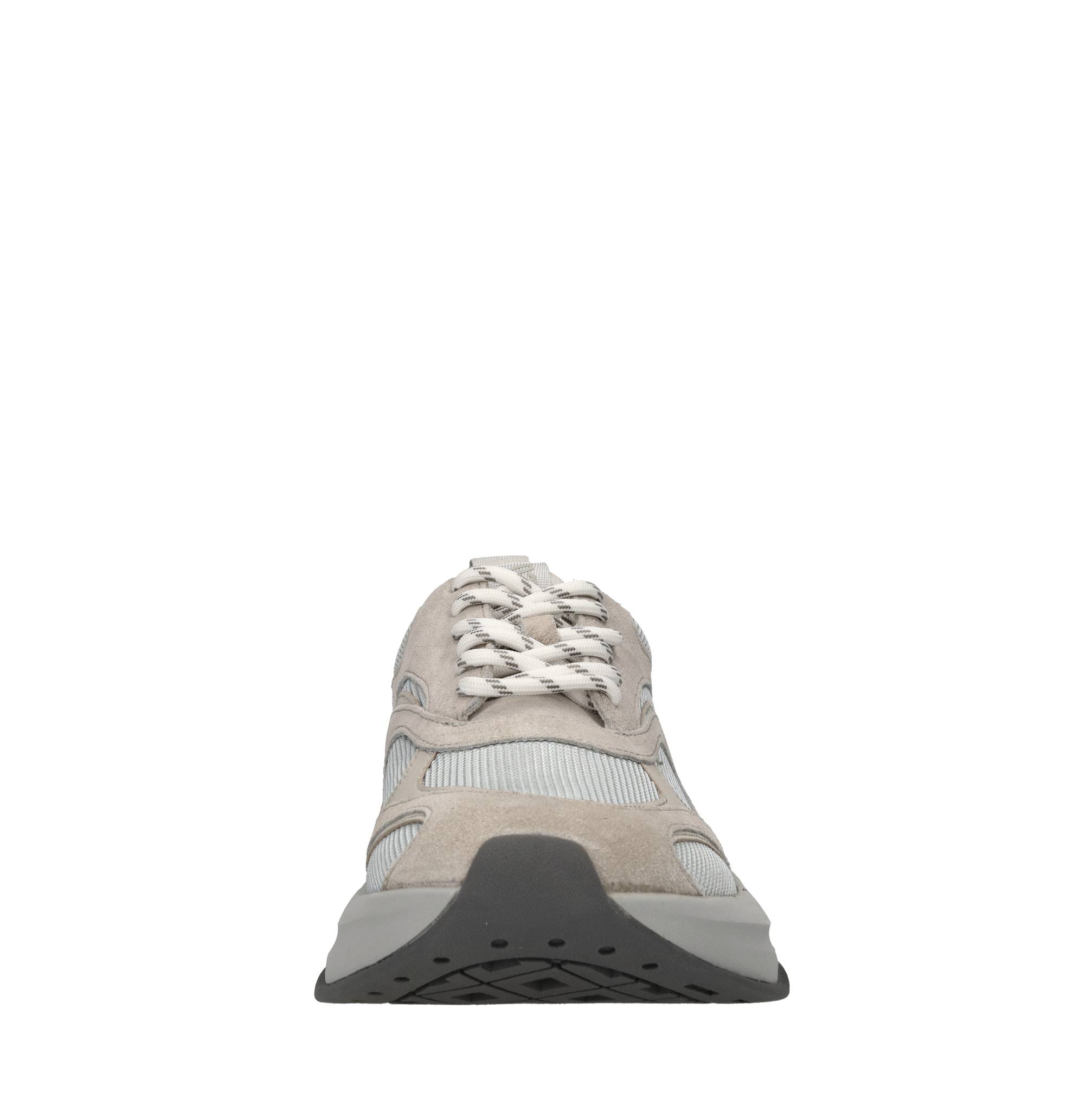 Emanuelle Vee Sneakers