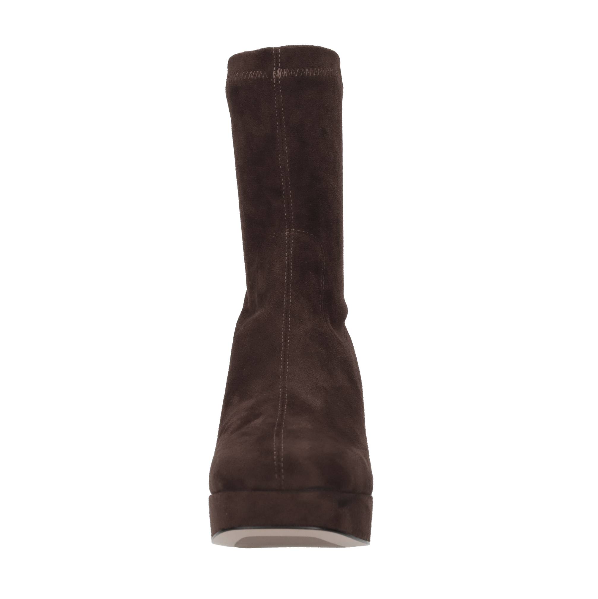Emanuelle Vee Moro Head Boots