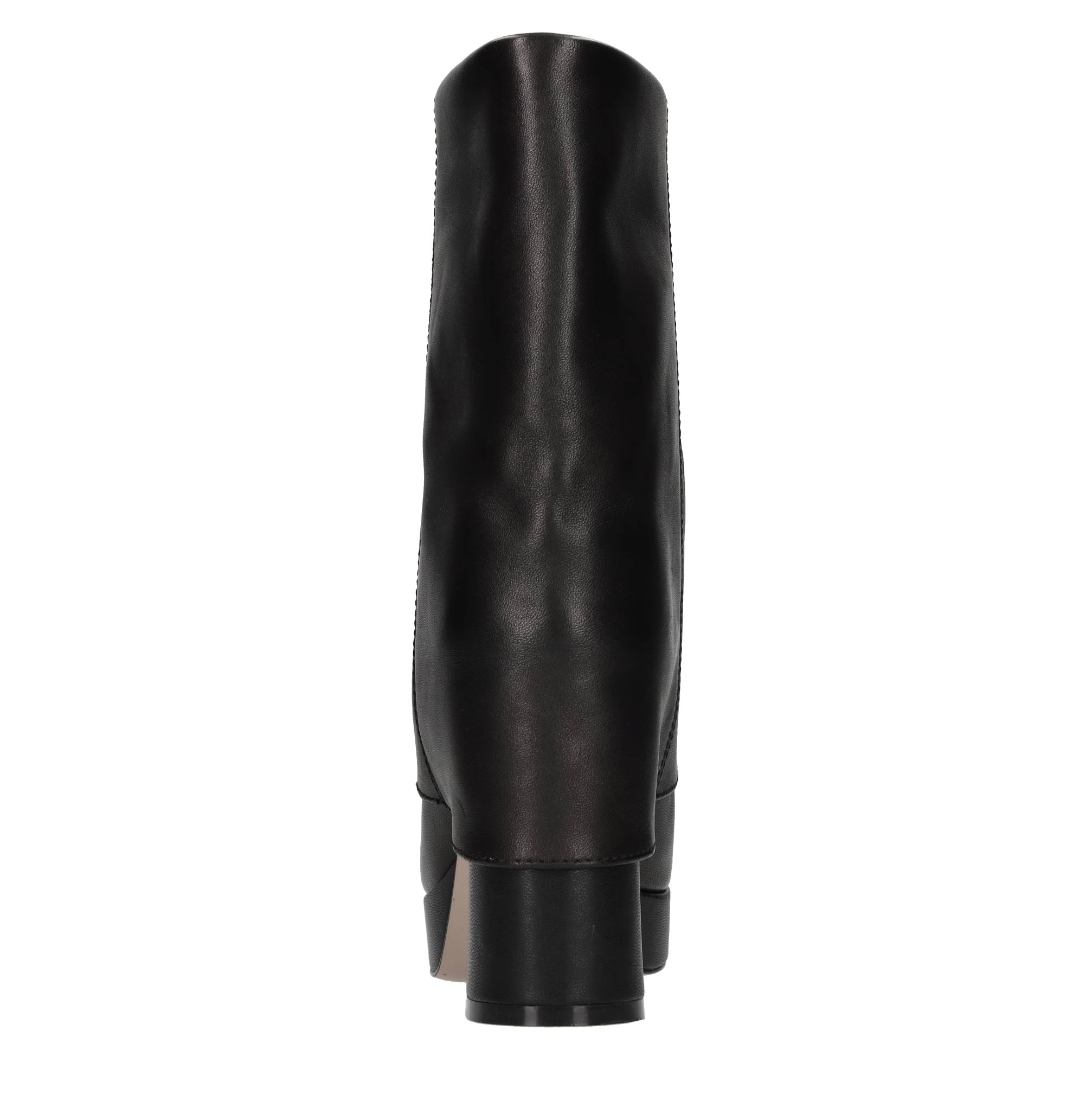 Emanuelle Vee Boots