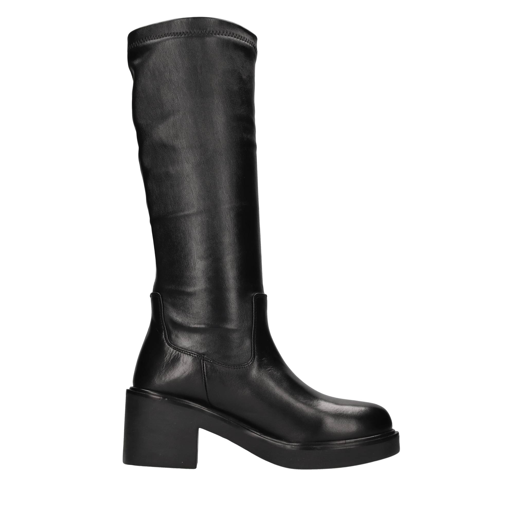 Emanuelle Vee Boots