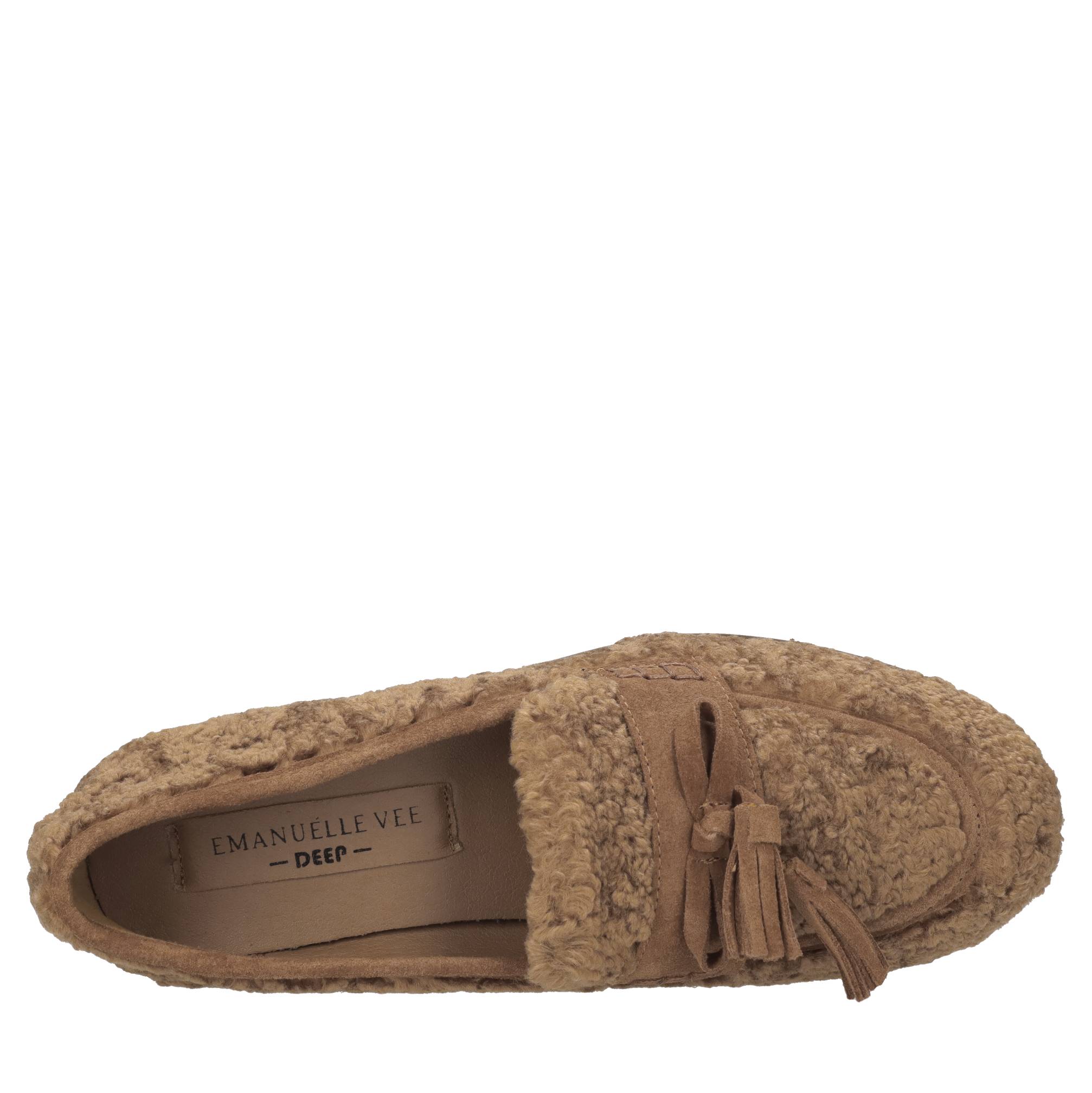 Emanuelle Vee Zapatos bajos Brown