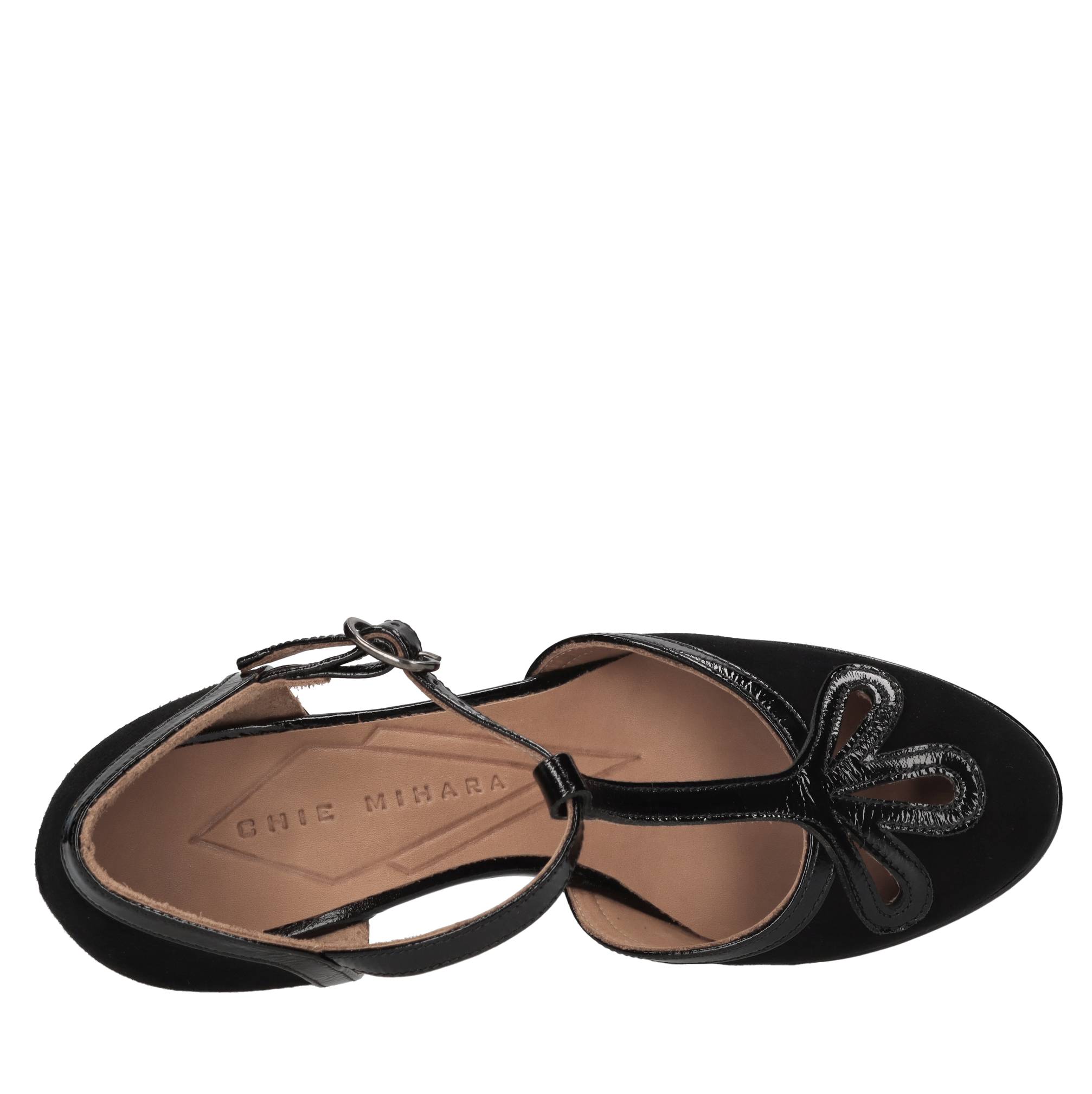 Chie Mihara Scarpe con Tacco Nero