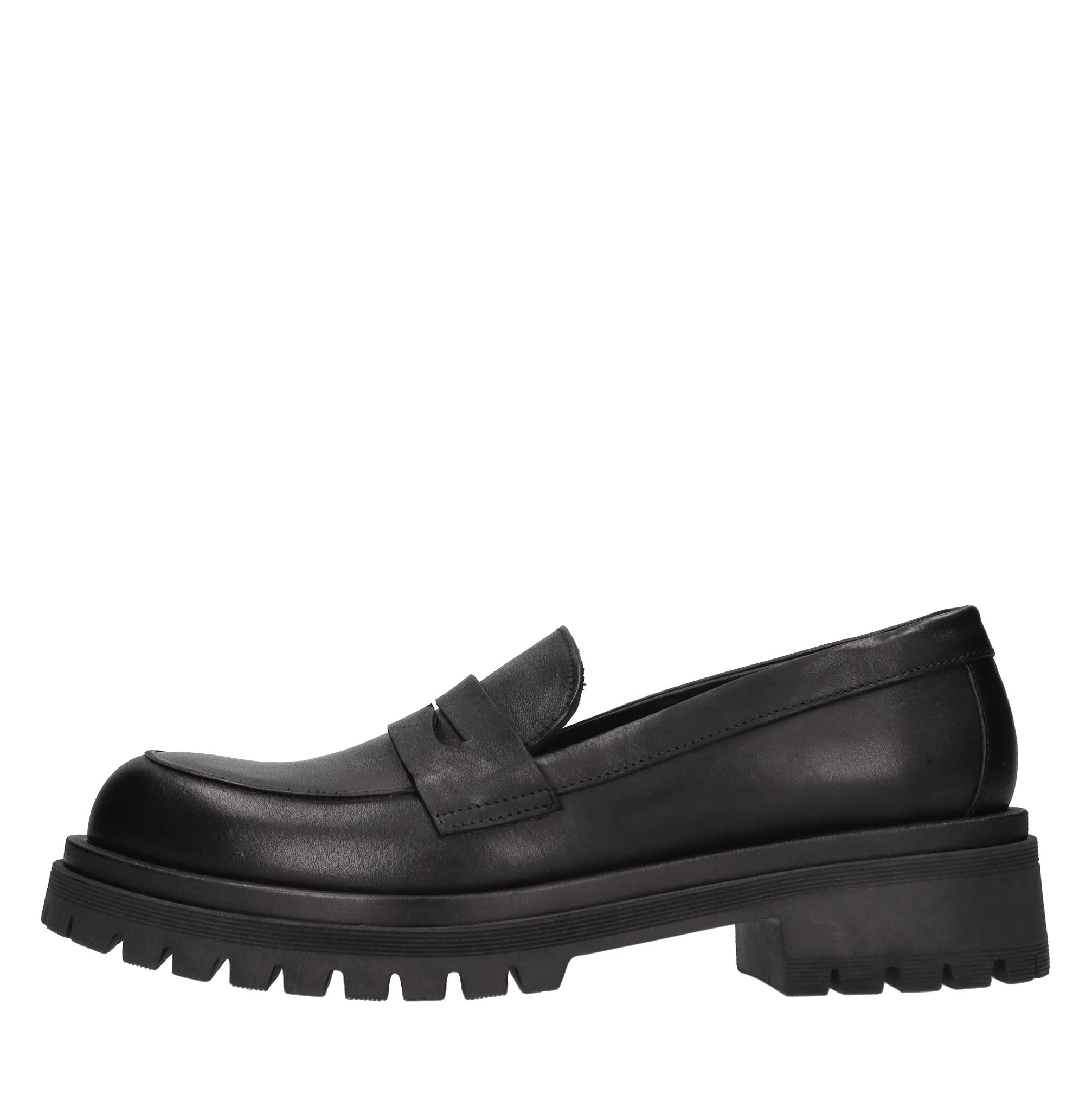 Parosh Chaussures basses Noir
