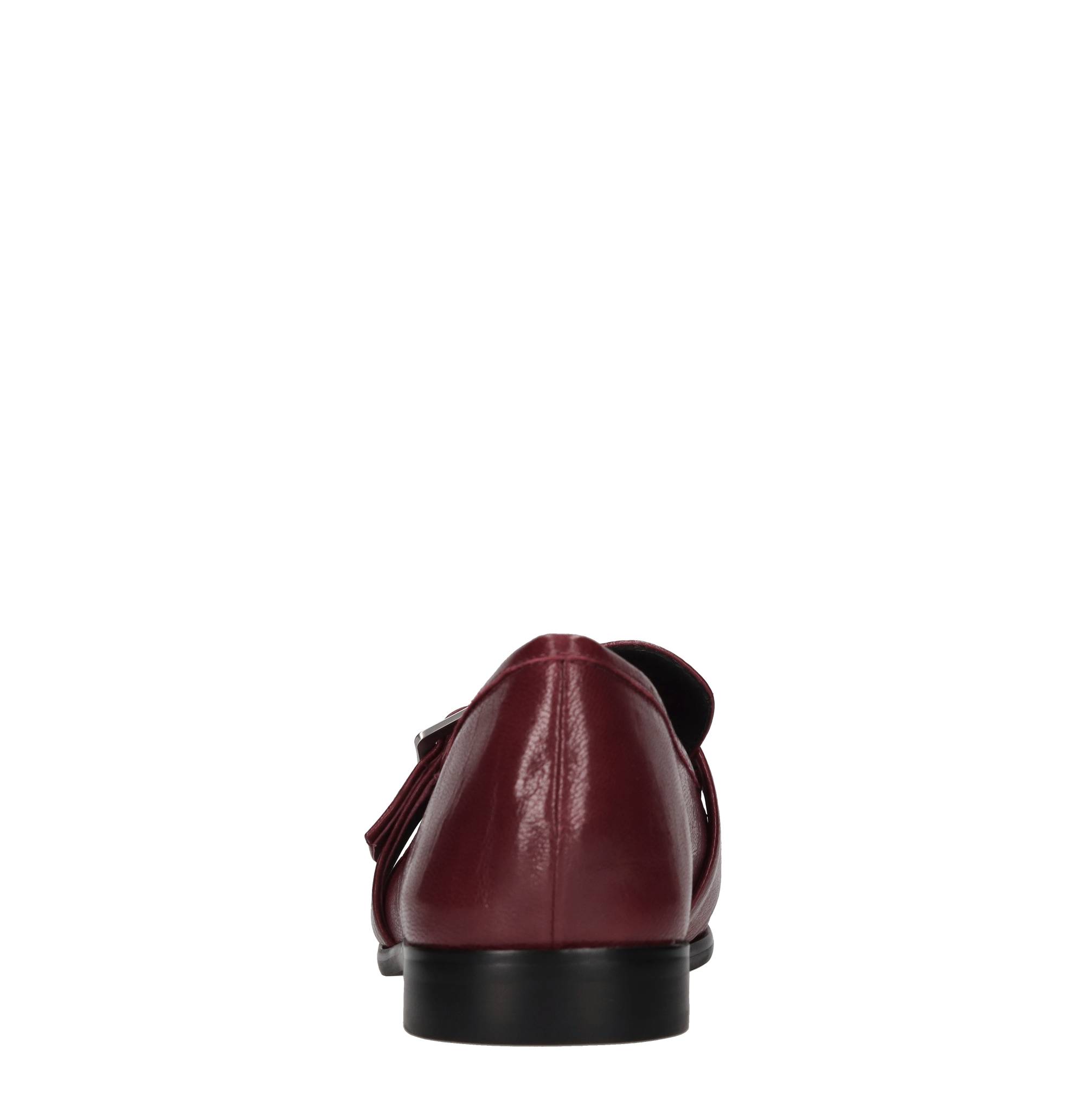 THE GIVER Flat shoes