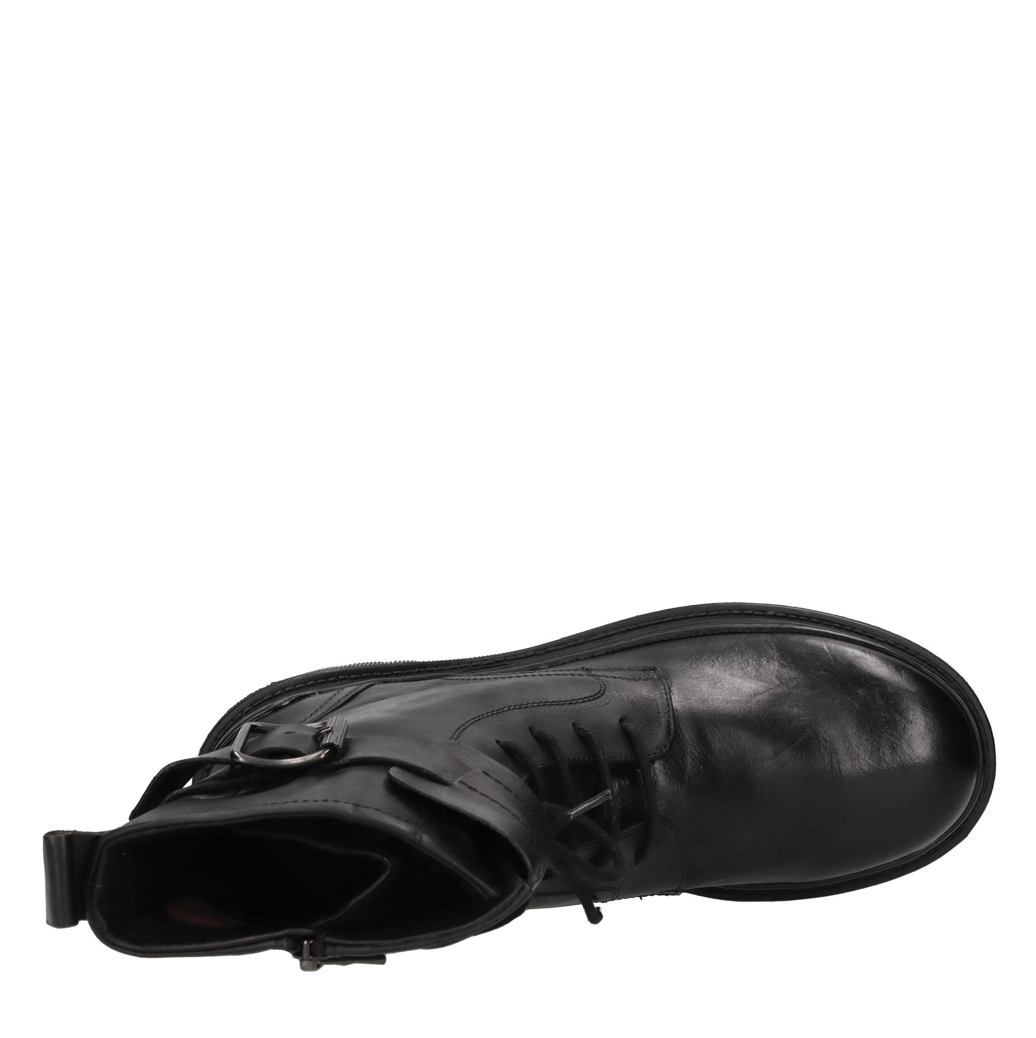 HUNDRED 100 Boots
