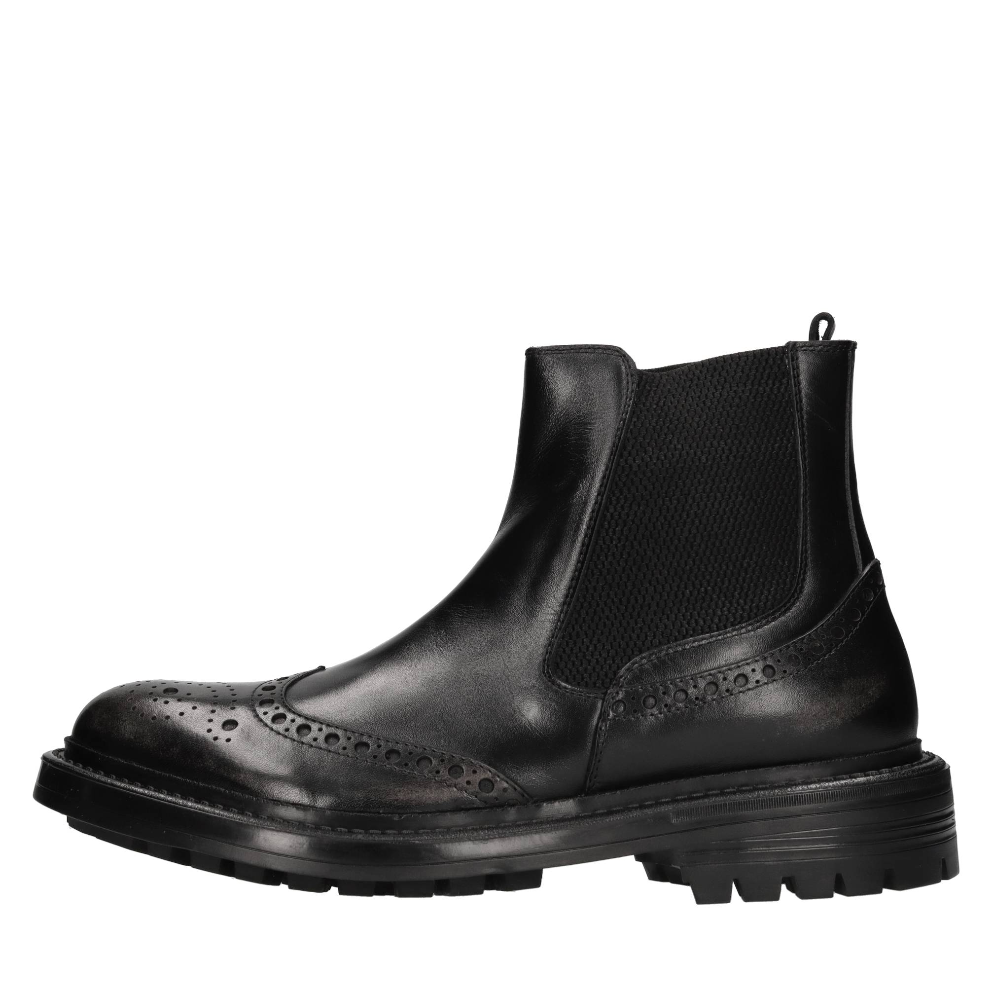 HUNDRED 100 Boots
