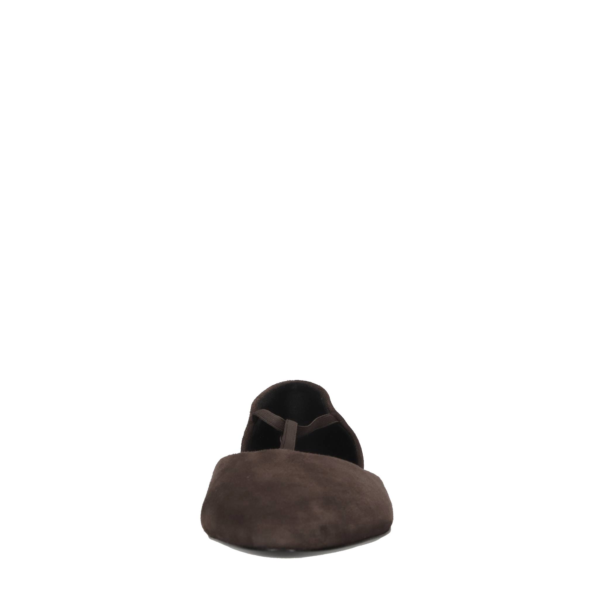 Toteme Zapatos bajos Brown