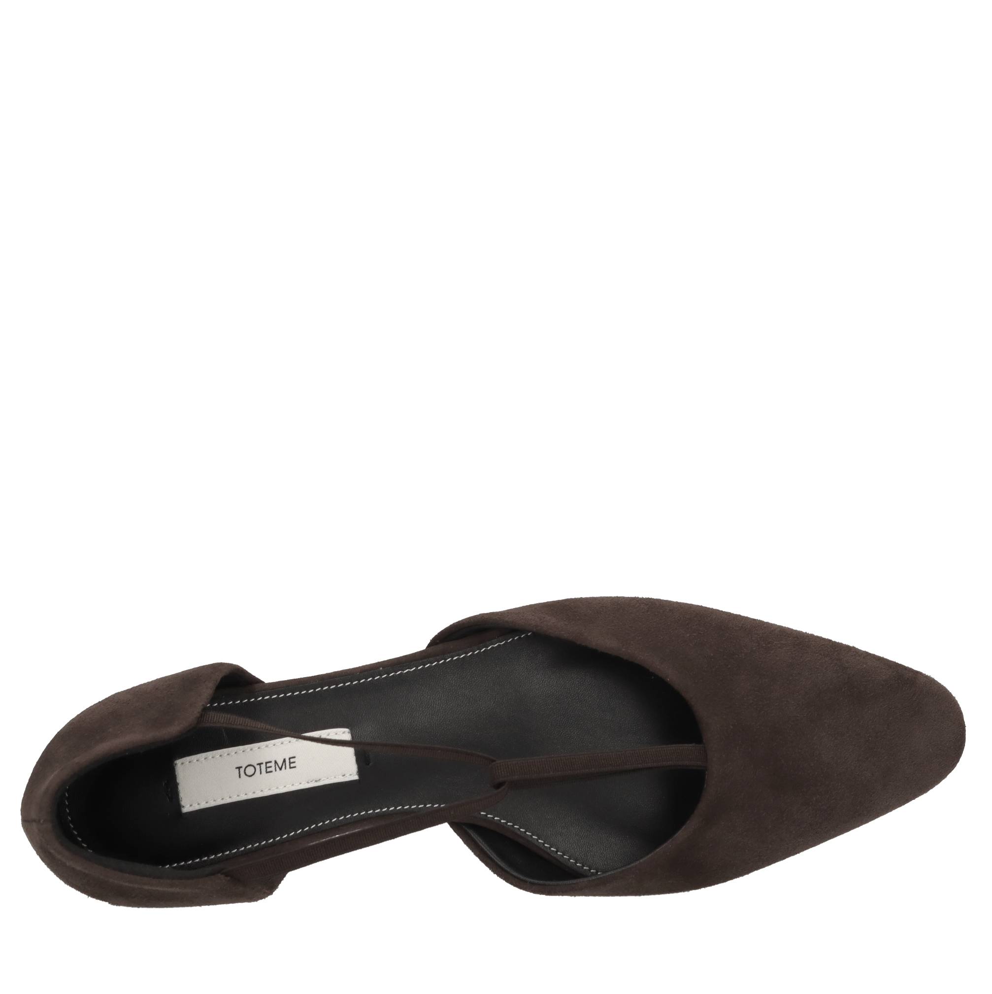 Toteme Zapatos bajos Brown