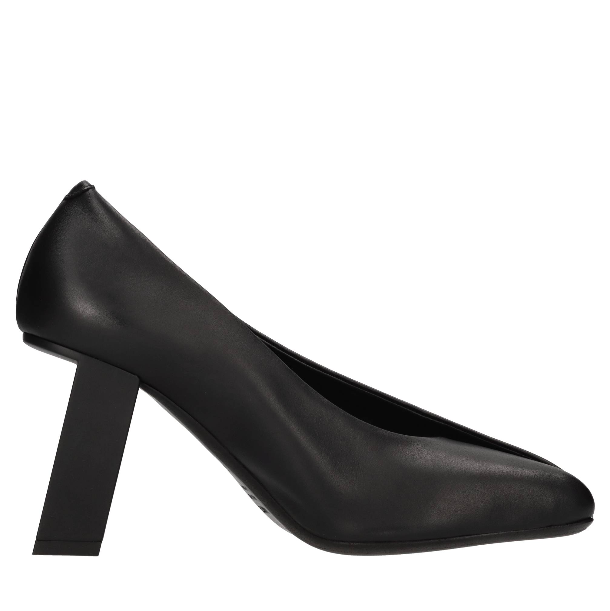 Vic Matie With Heel