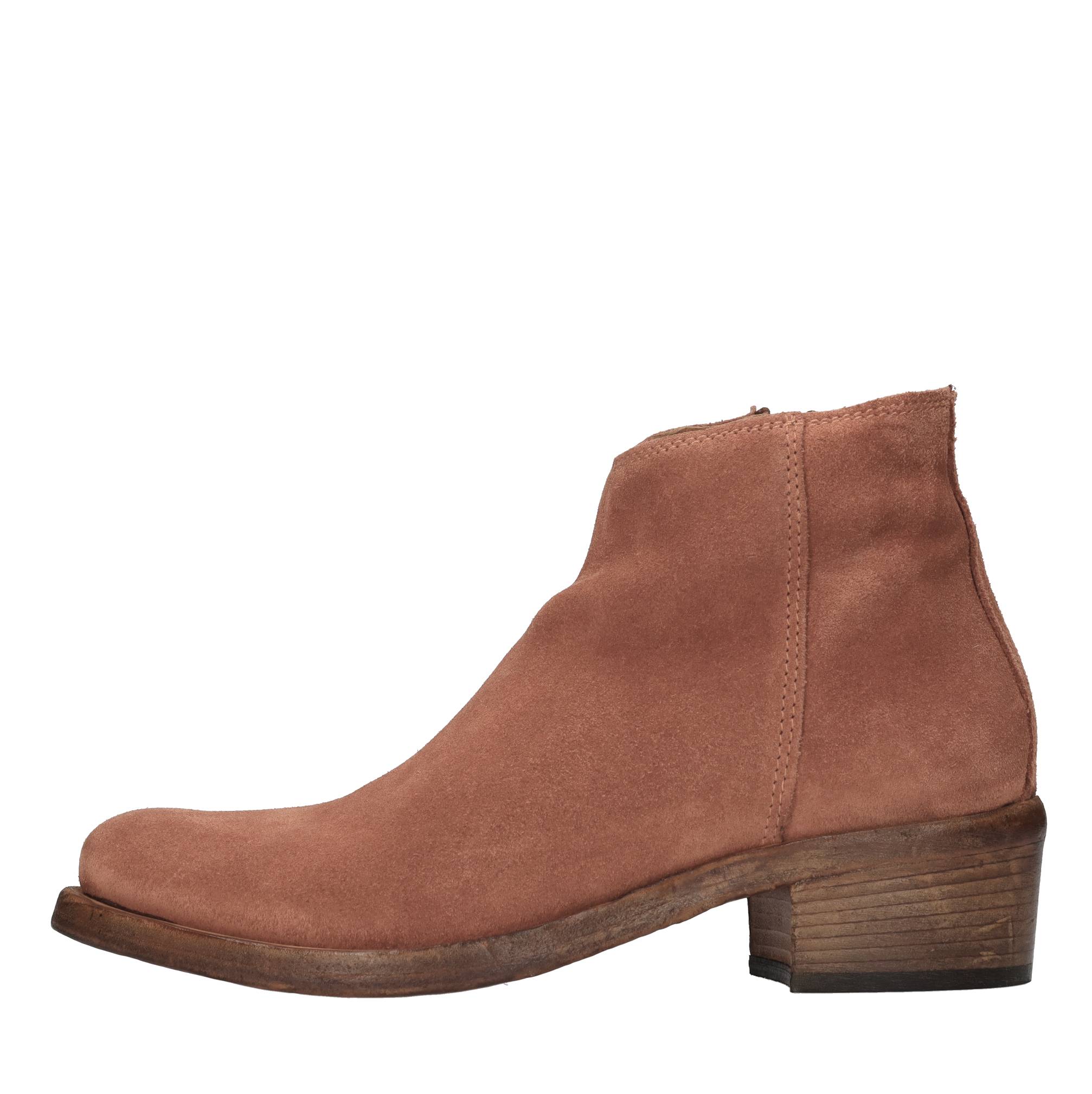 HUNDRED 100 Boots