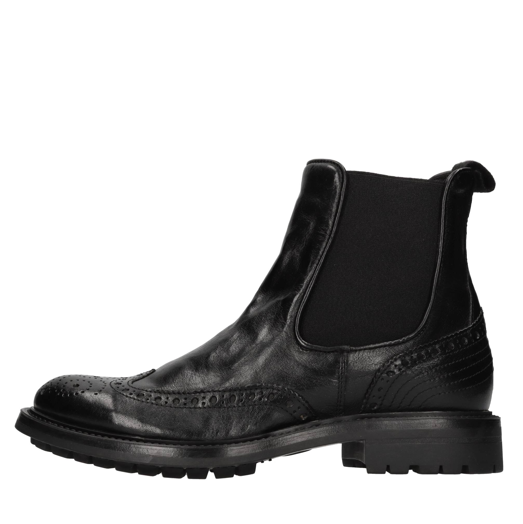 Hundred 100 Bottes noires